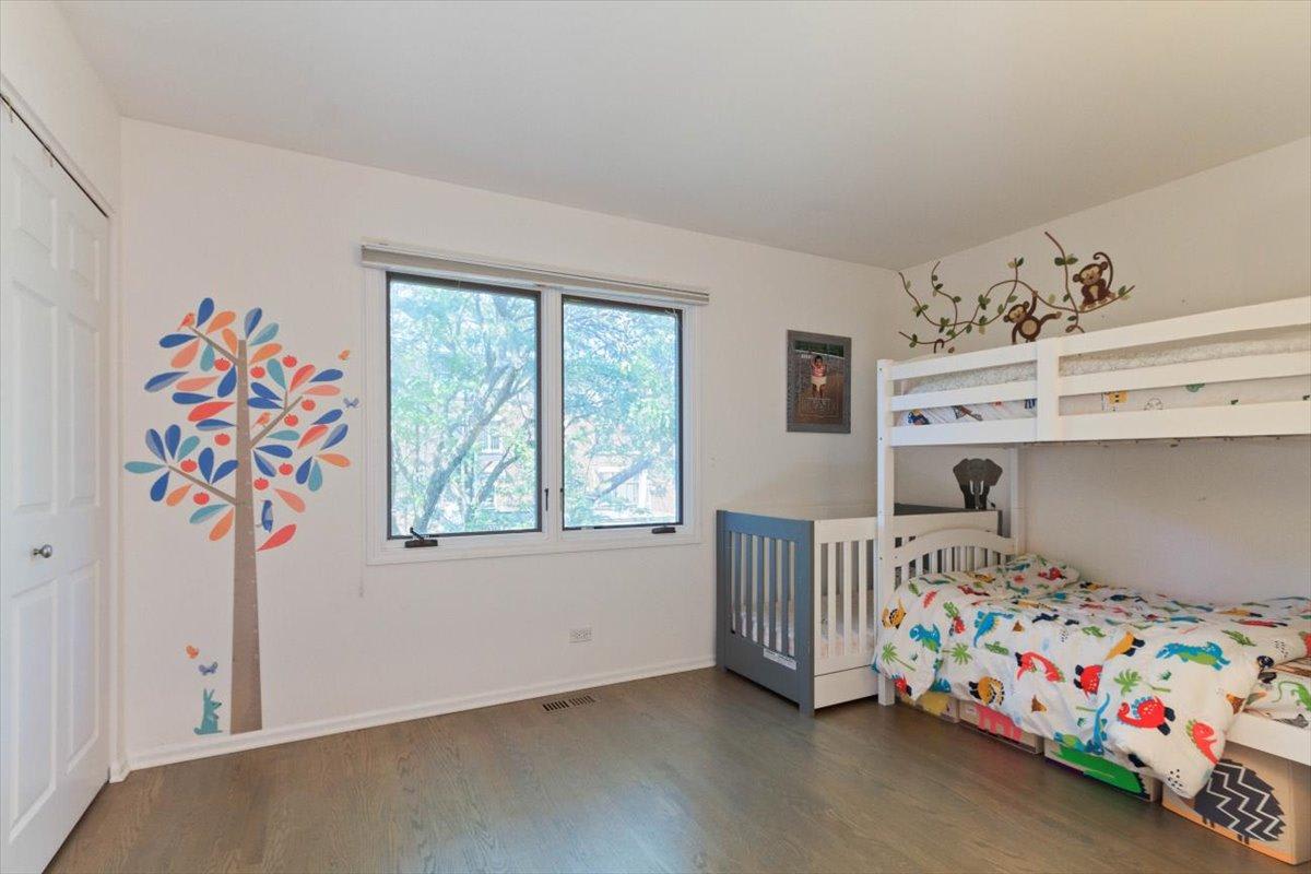 2744 N Janssen Ave – photo 5