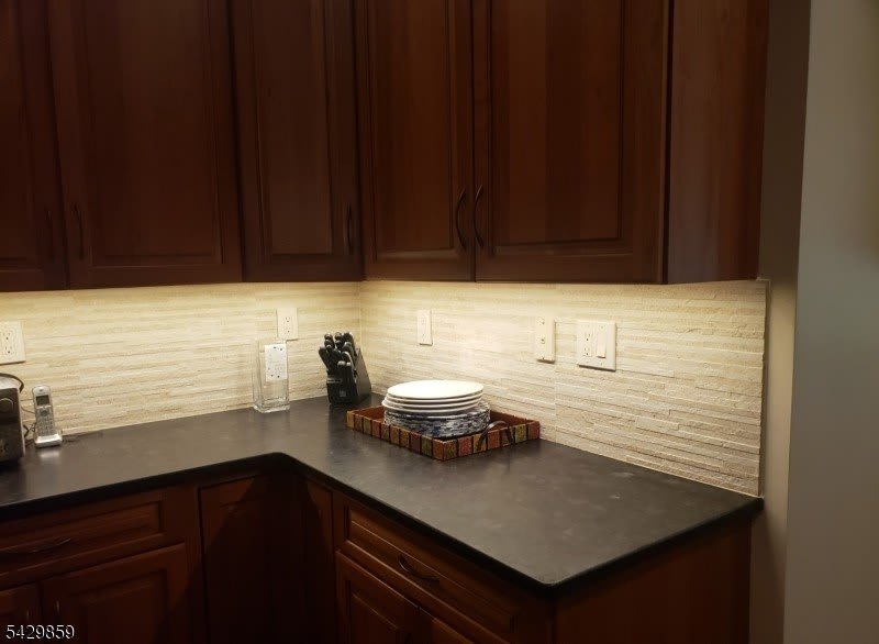 8 Quarry Dr – photo 4