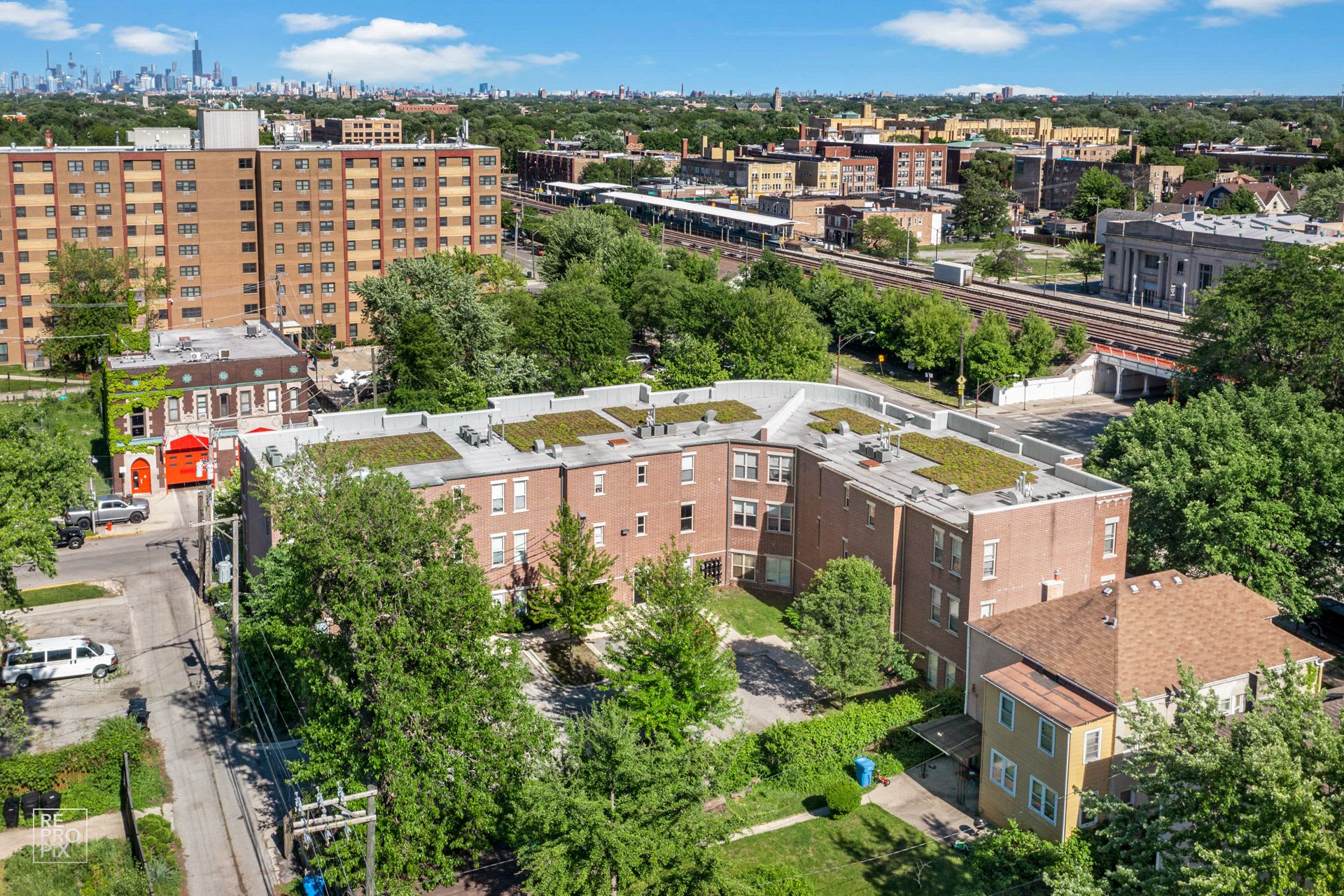 5706 W Lake St – photo 4