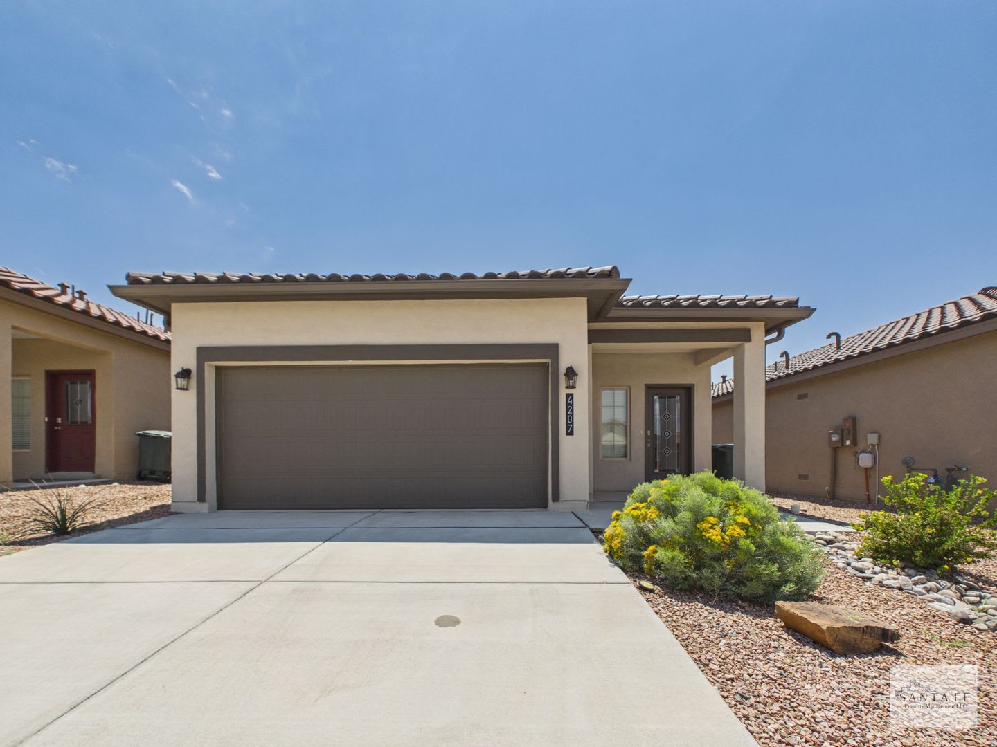 Newer DR Horton Single Family Home Available Now – photo 1
