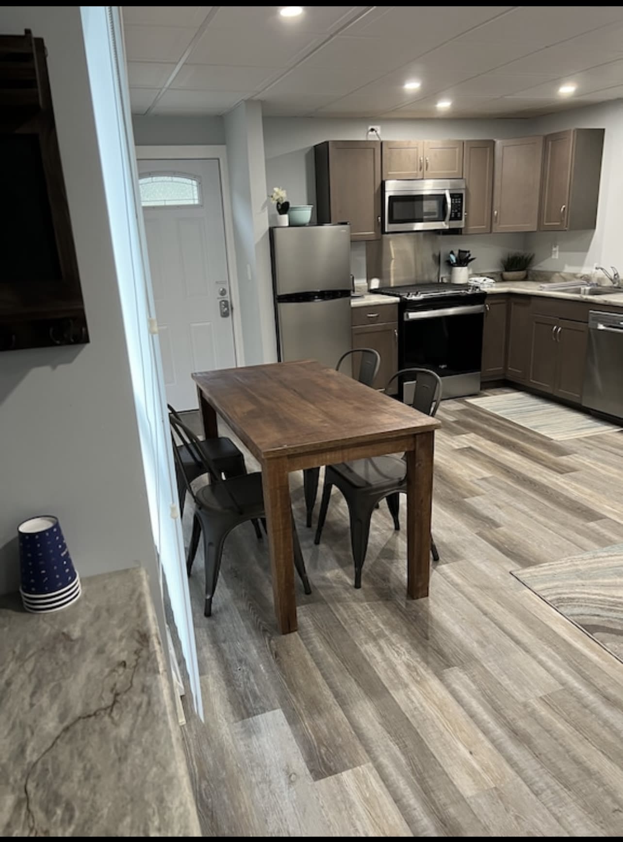 125 E Barker Ave – photo 4