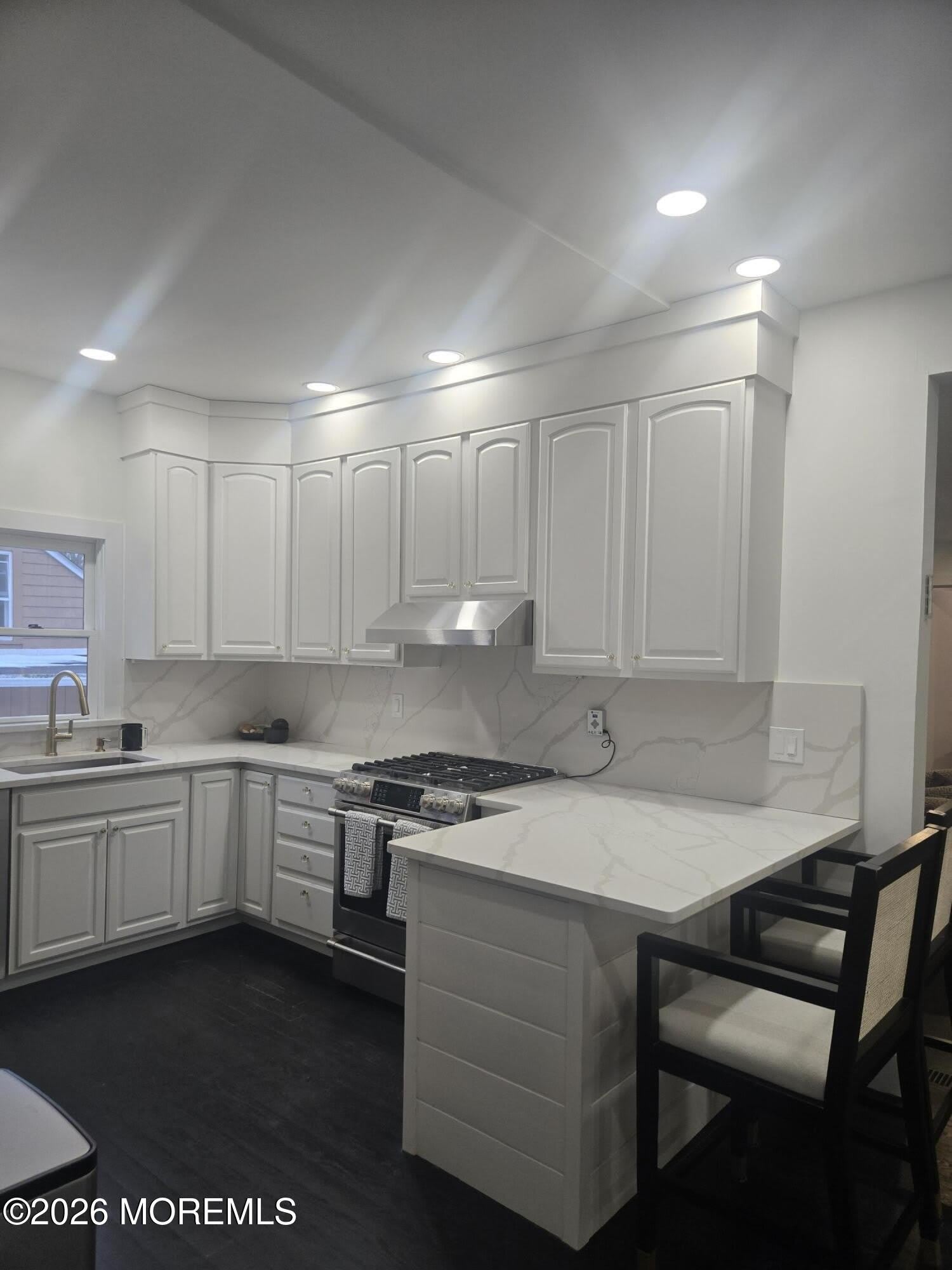 486 W Lincoln Avenue – photo 4