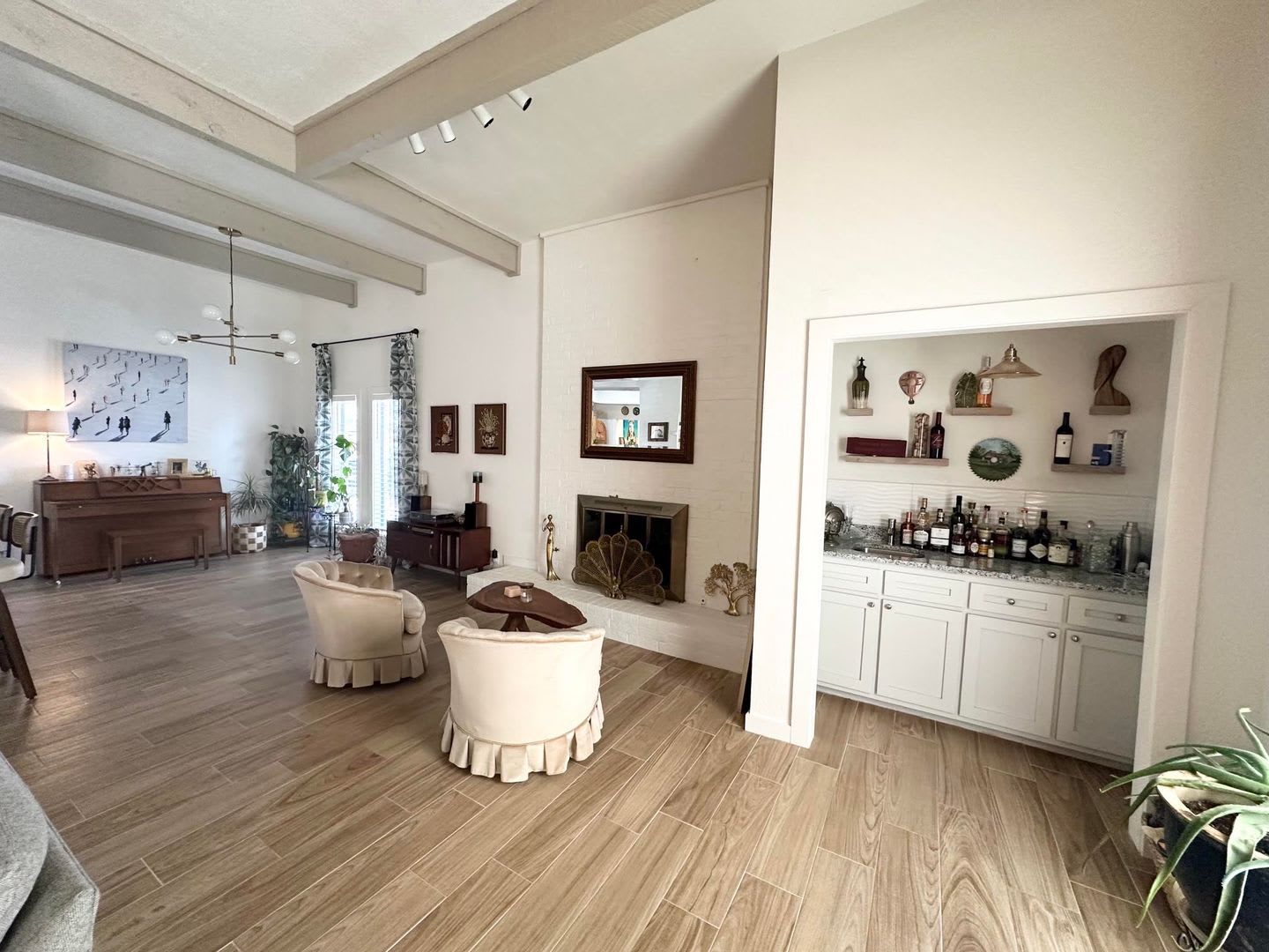 3 Bedroom 2 Bathroom For Rent – photo 5