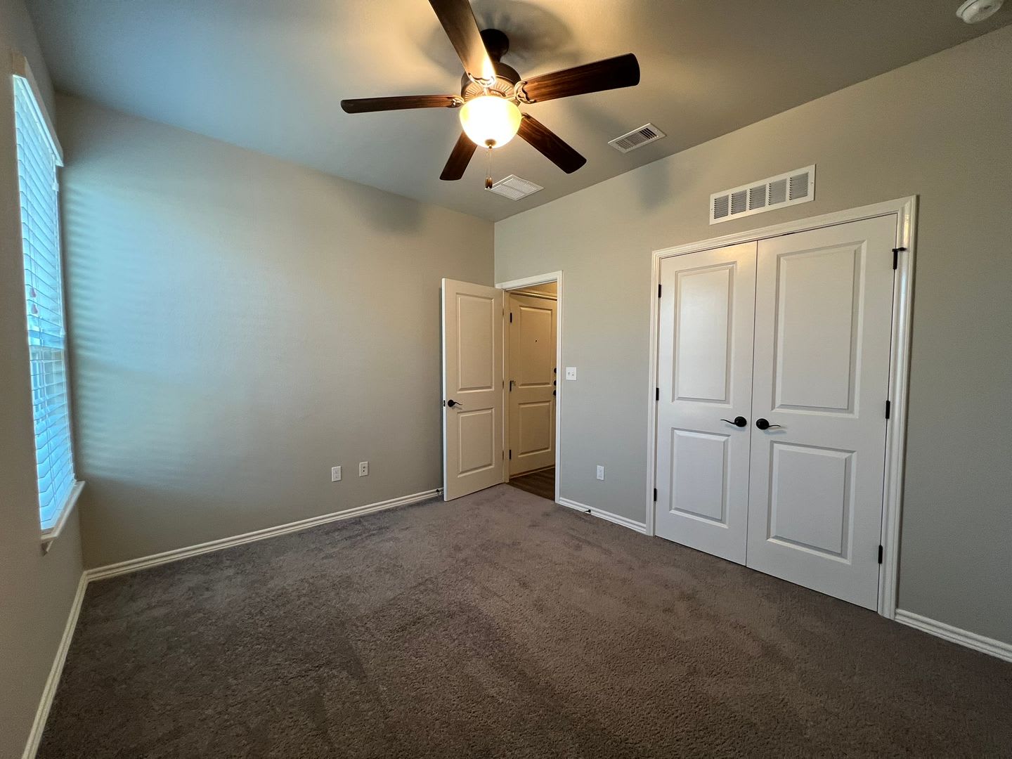 4 Bedroom In Rancho Vista – photo 5