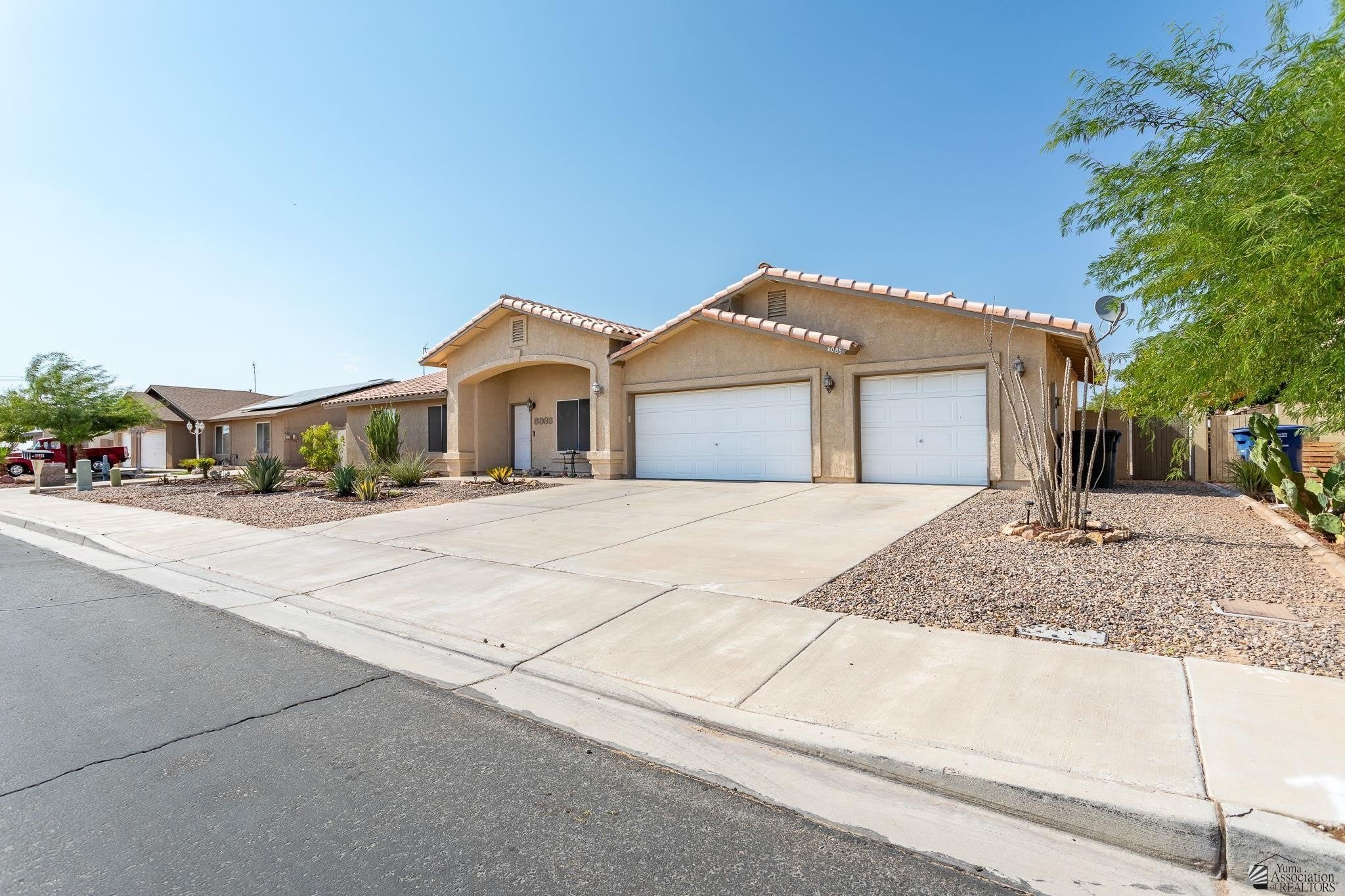6088 E 40 LN – photo 3