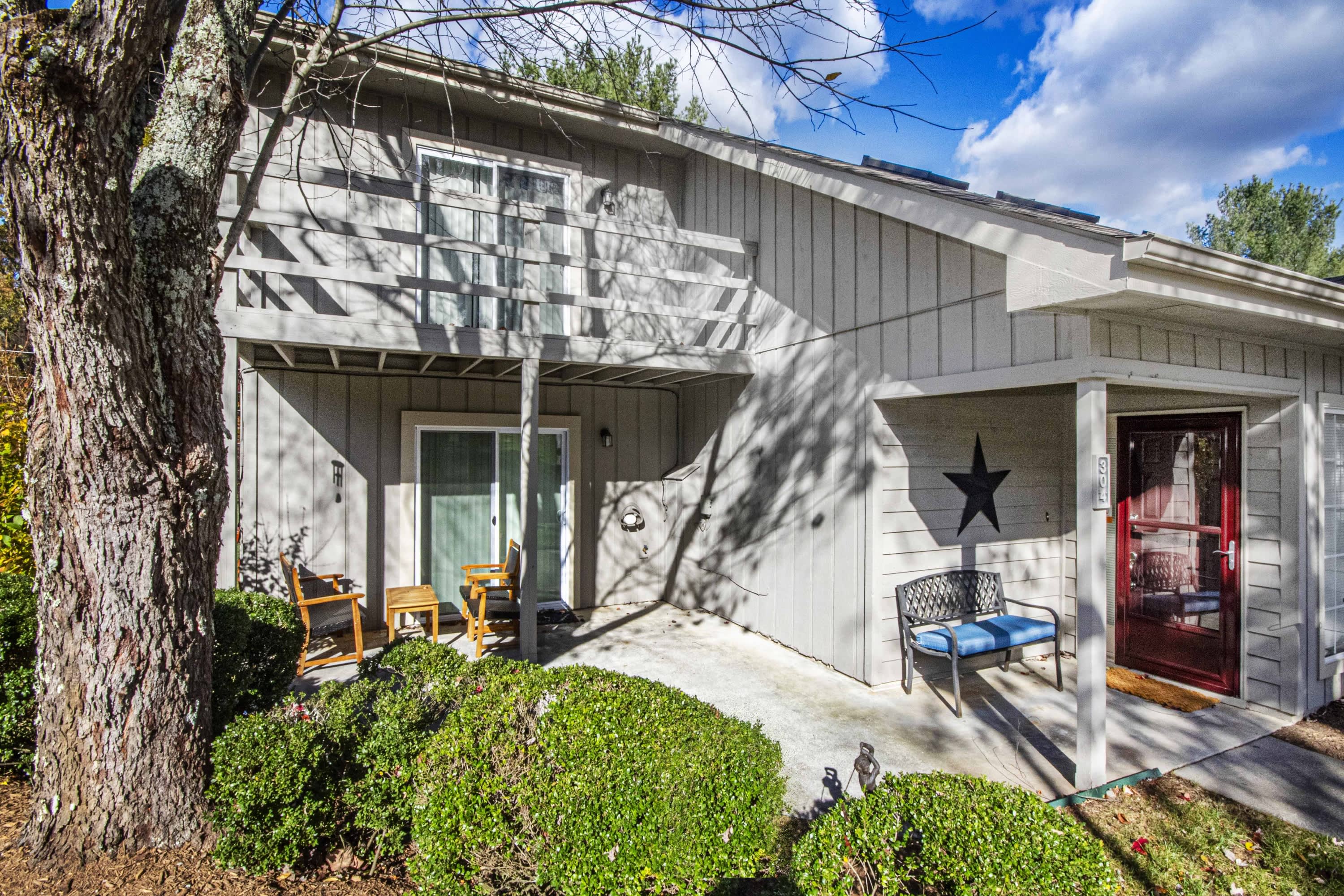 304 Chota View Place – photo 2