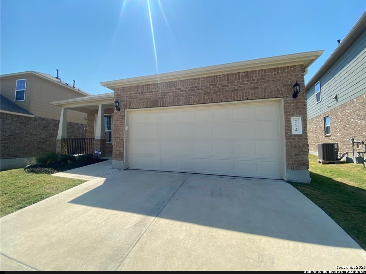 212 LYRE LEAF DR – photo 3