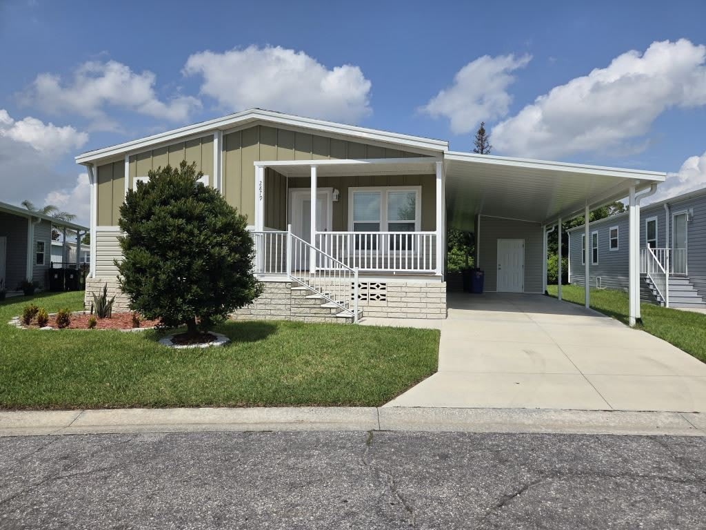 2879 Canyon Drive – photo 1