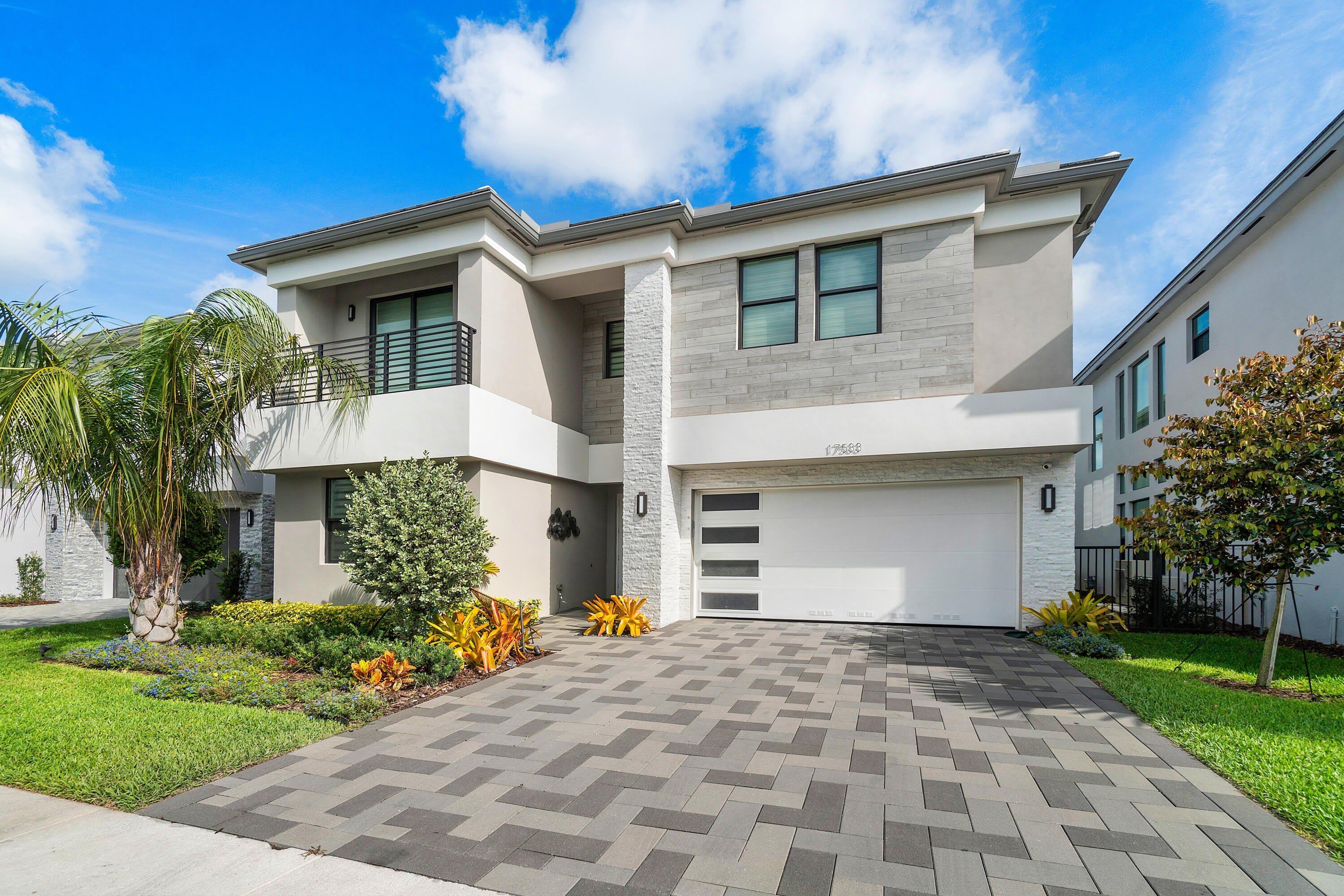 17533 Sparkling River Road – photo 2