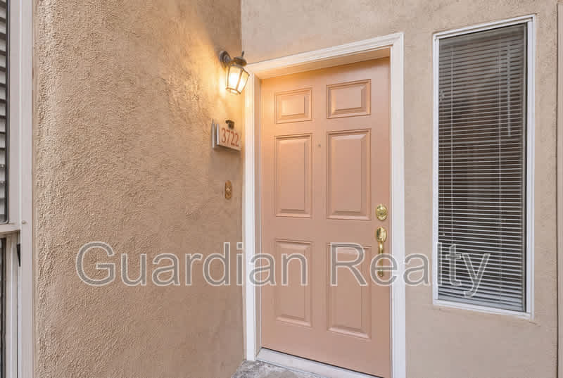 2050 W Warm Springs Rd – photo 4