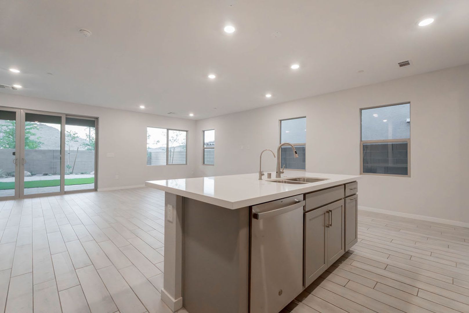 11620 Desert Hollow Avenue, Las Vegas, NV 89138 – photo 5