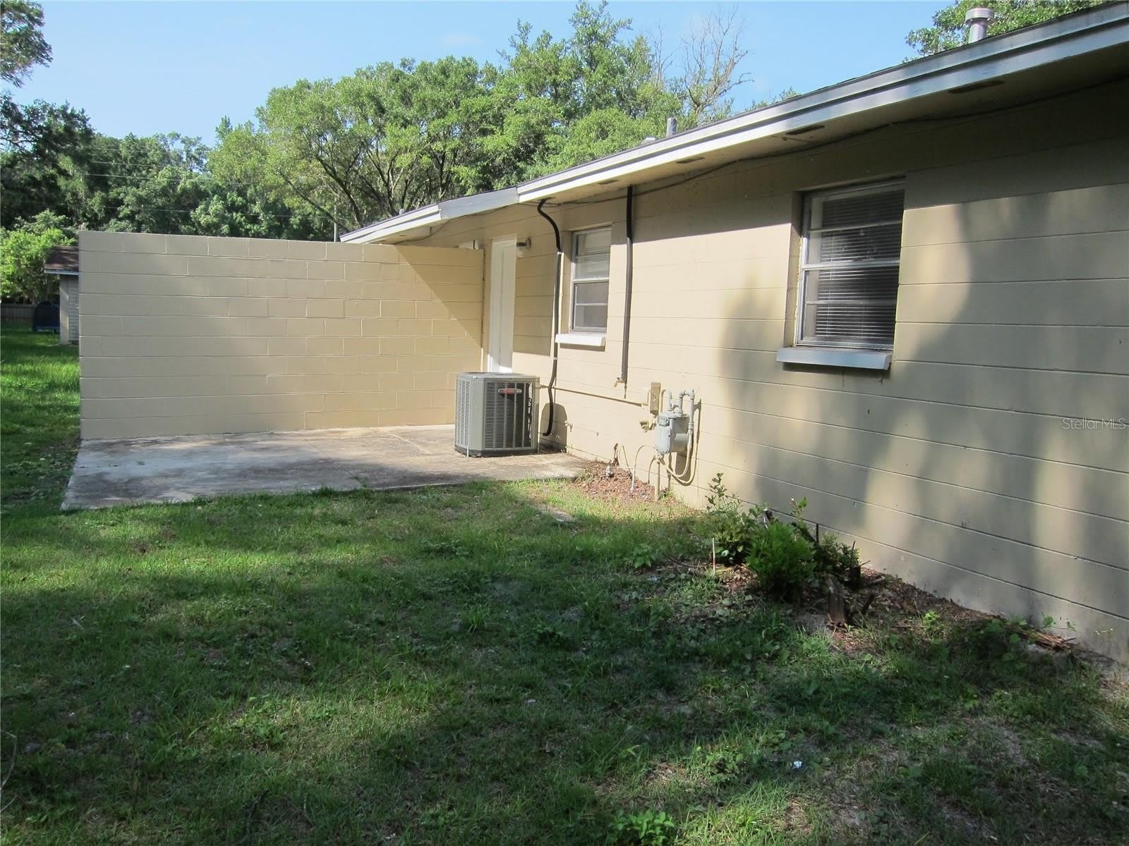 37 NE 21ST Terrace – photo 3