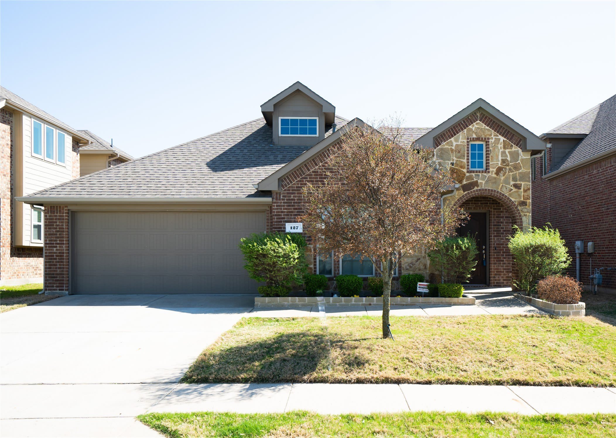 127 Charleston Lane – photo 2