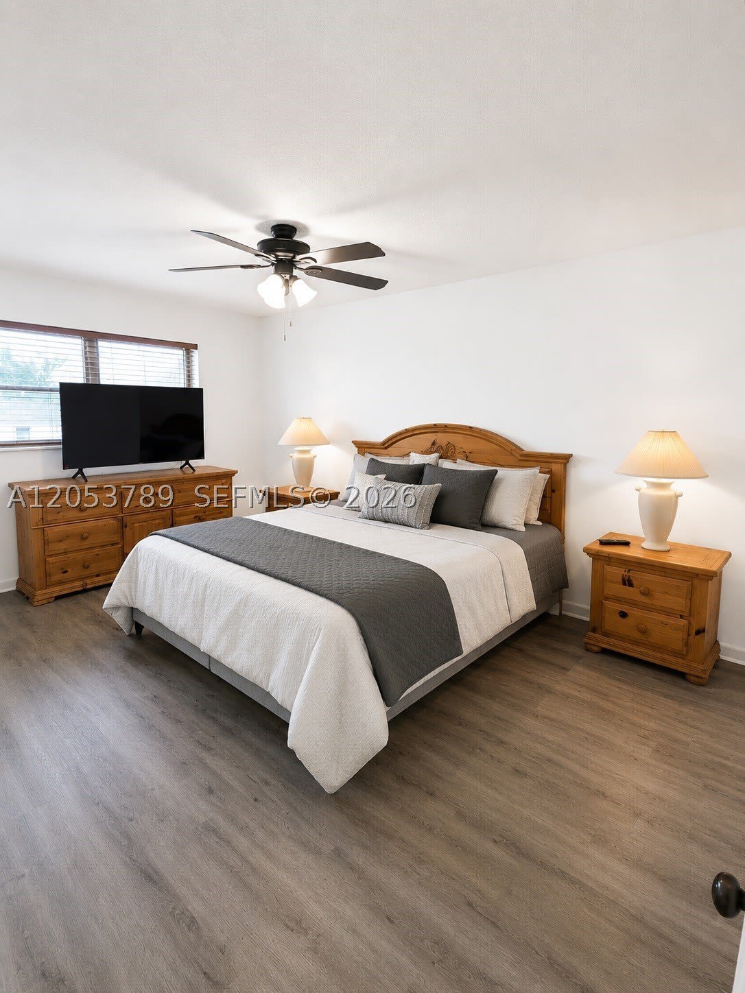 4047 Nw 16Th St – photo 4