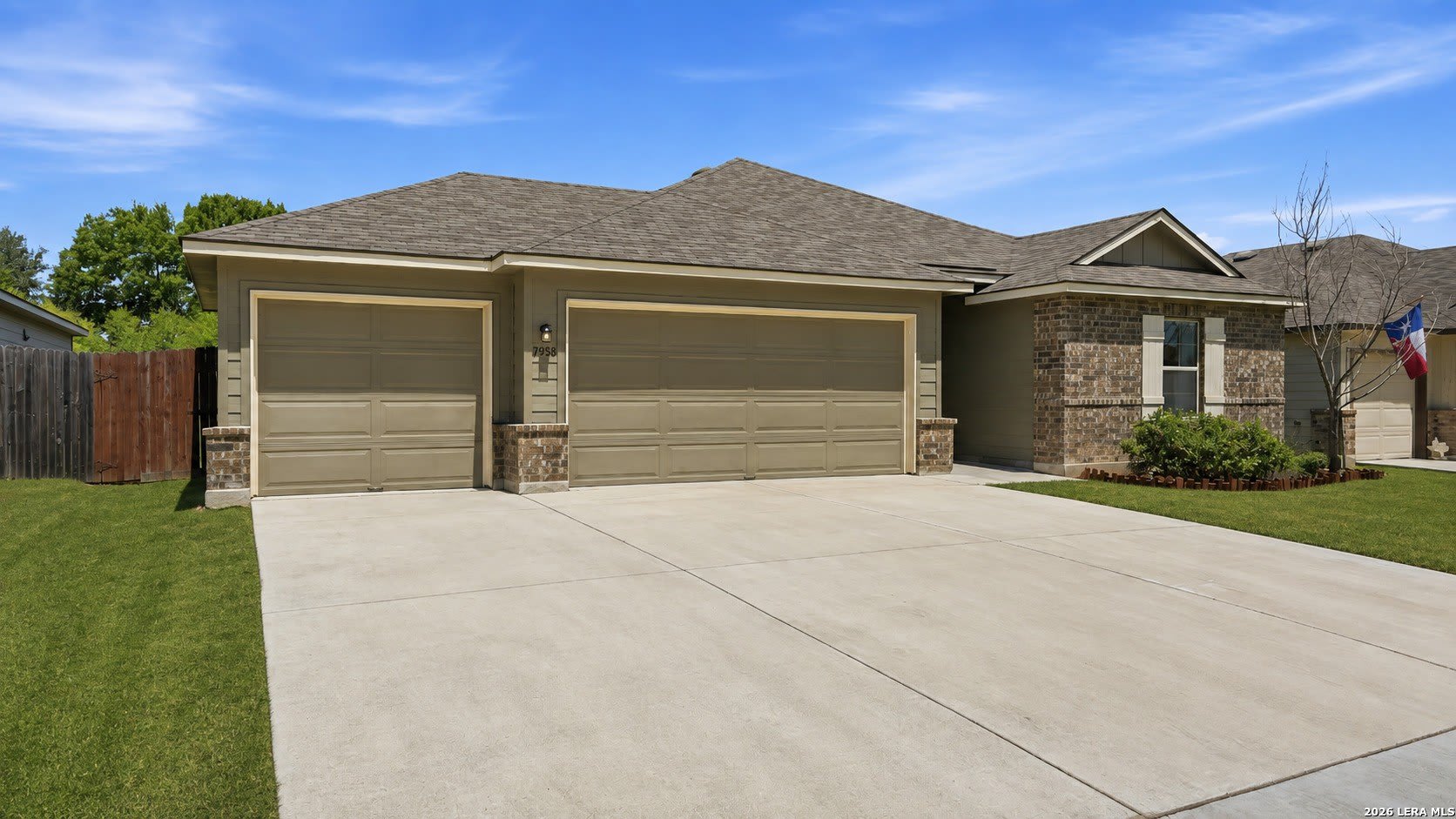 1958 Reserve Way – photo 2