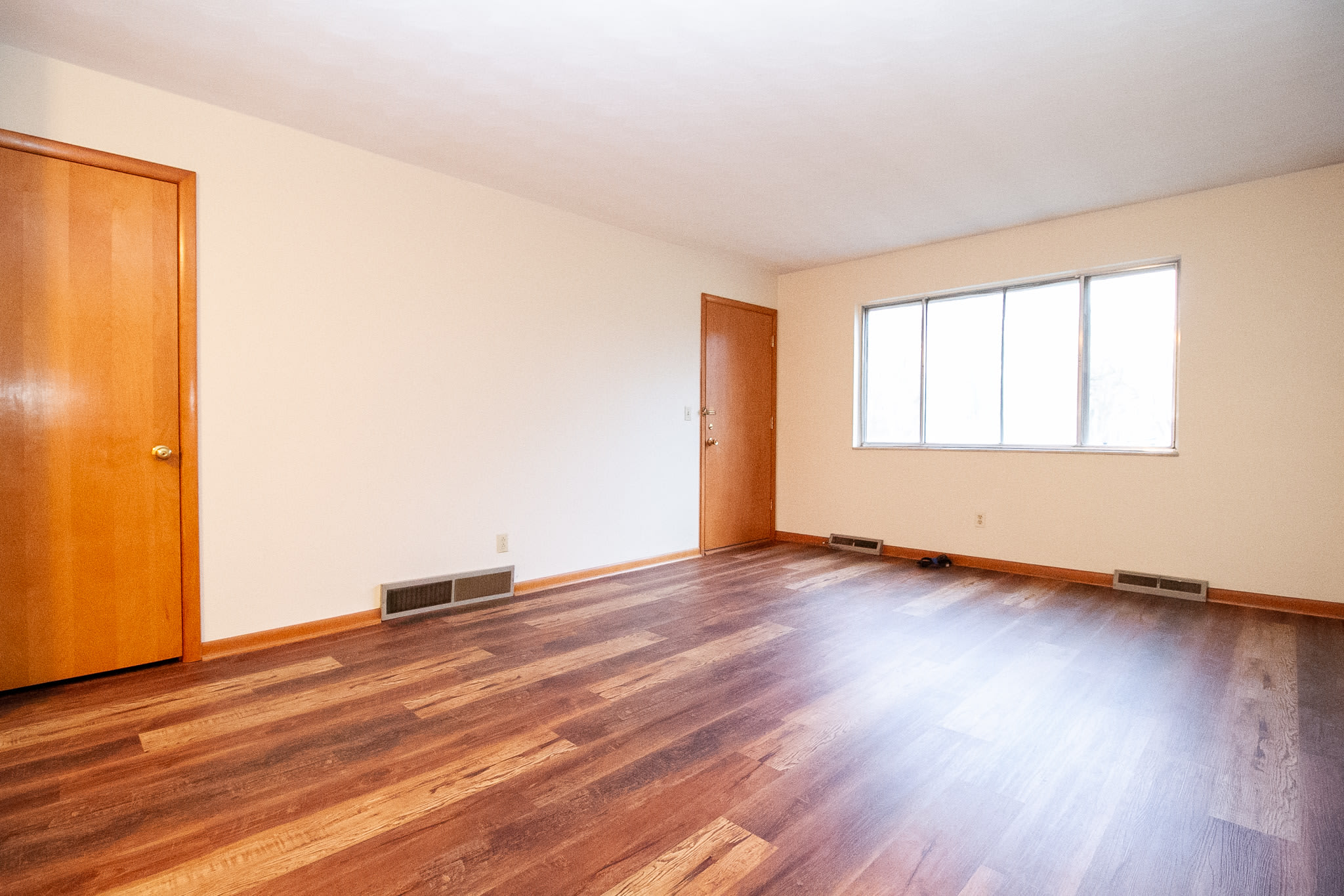 2962 Carskaddon Ave – photo 2