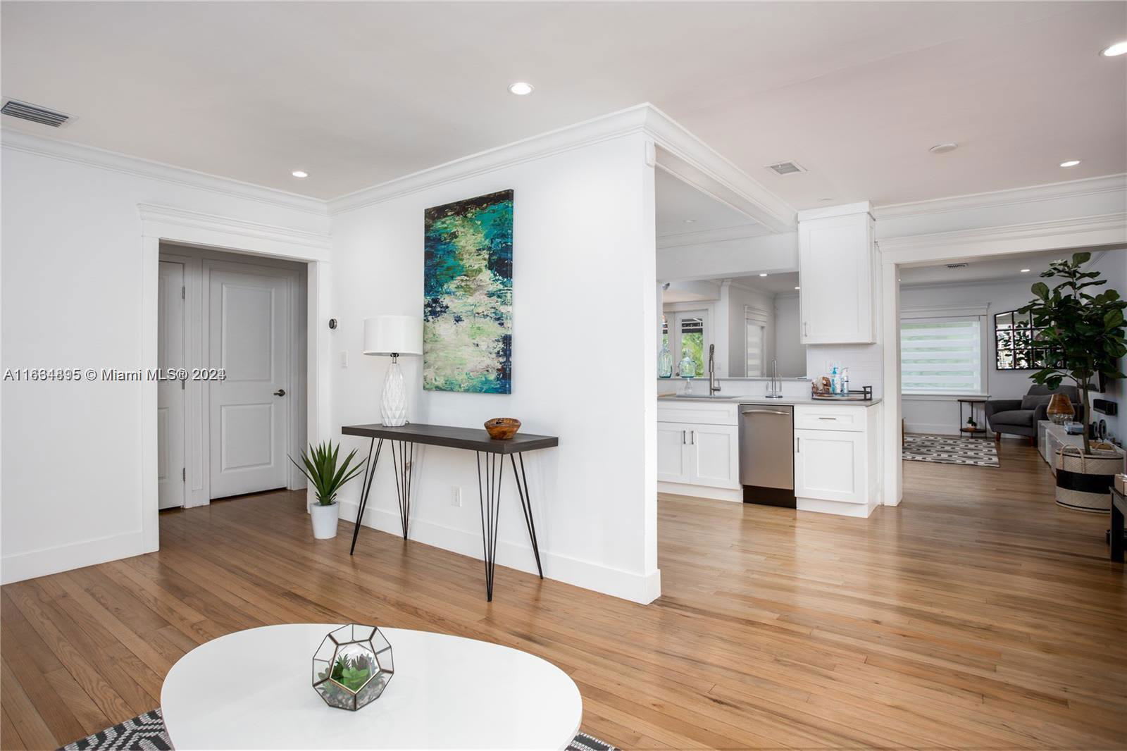 52 Montilla Avenue – photo 5