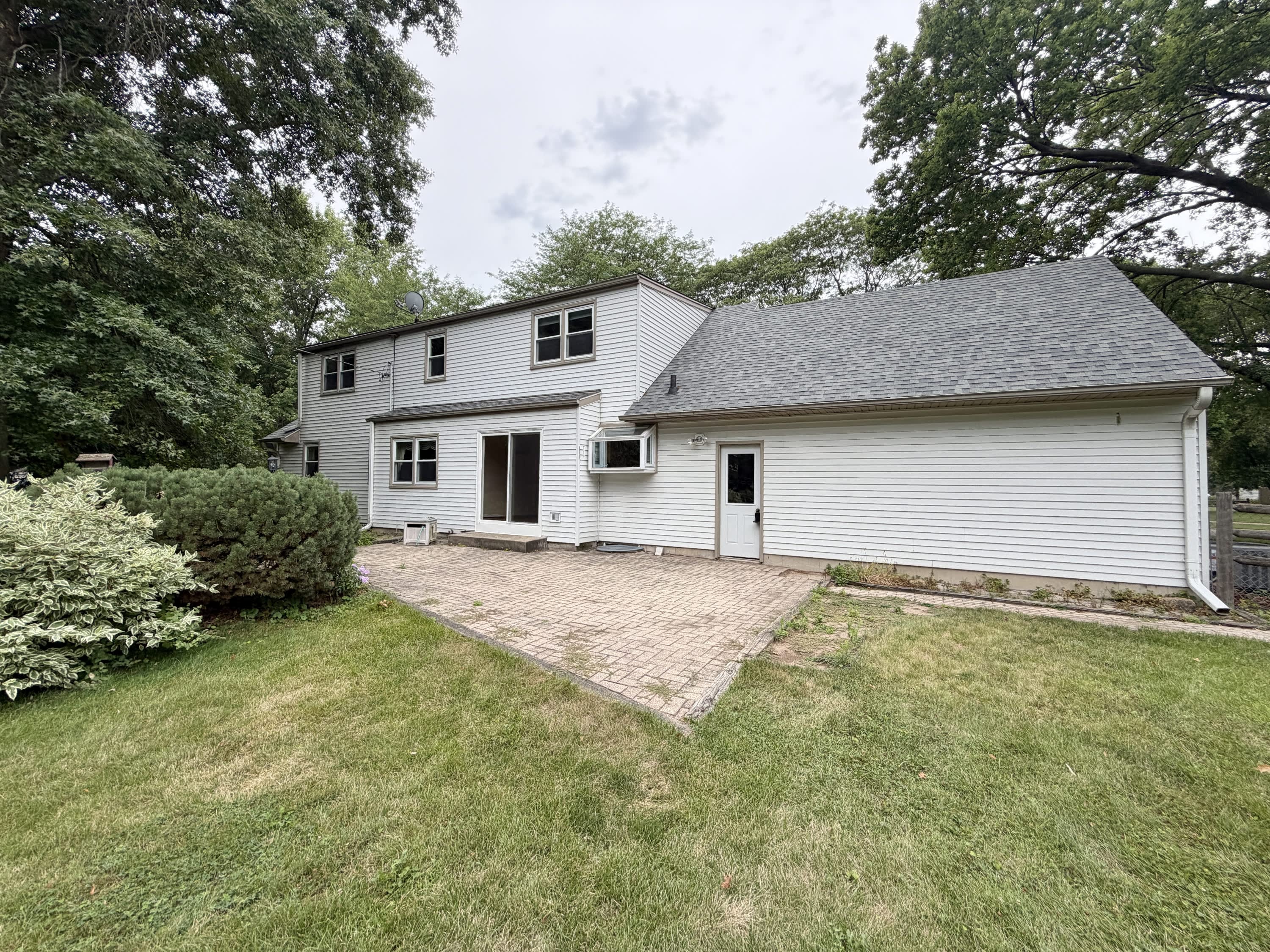 85 South Huron Drive – photo 4