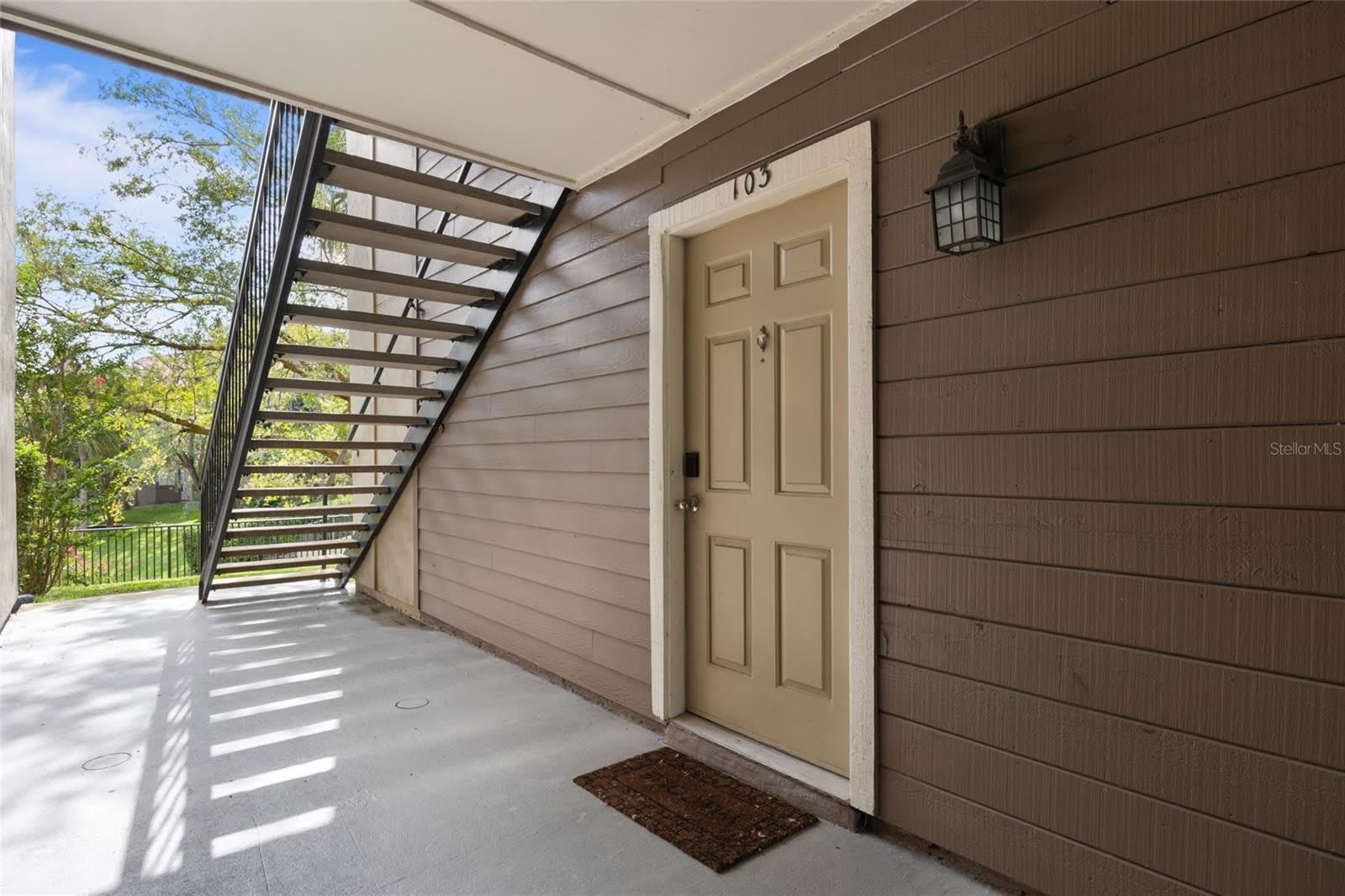 241 AFTON Square – photo 1