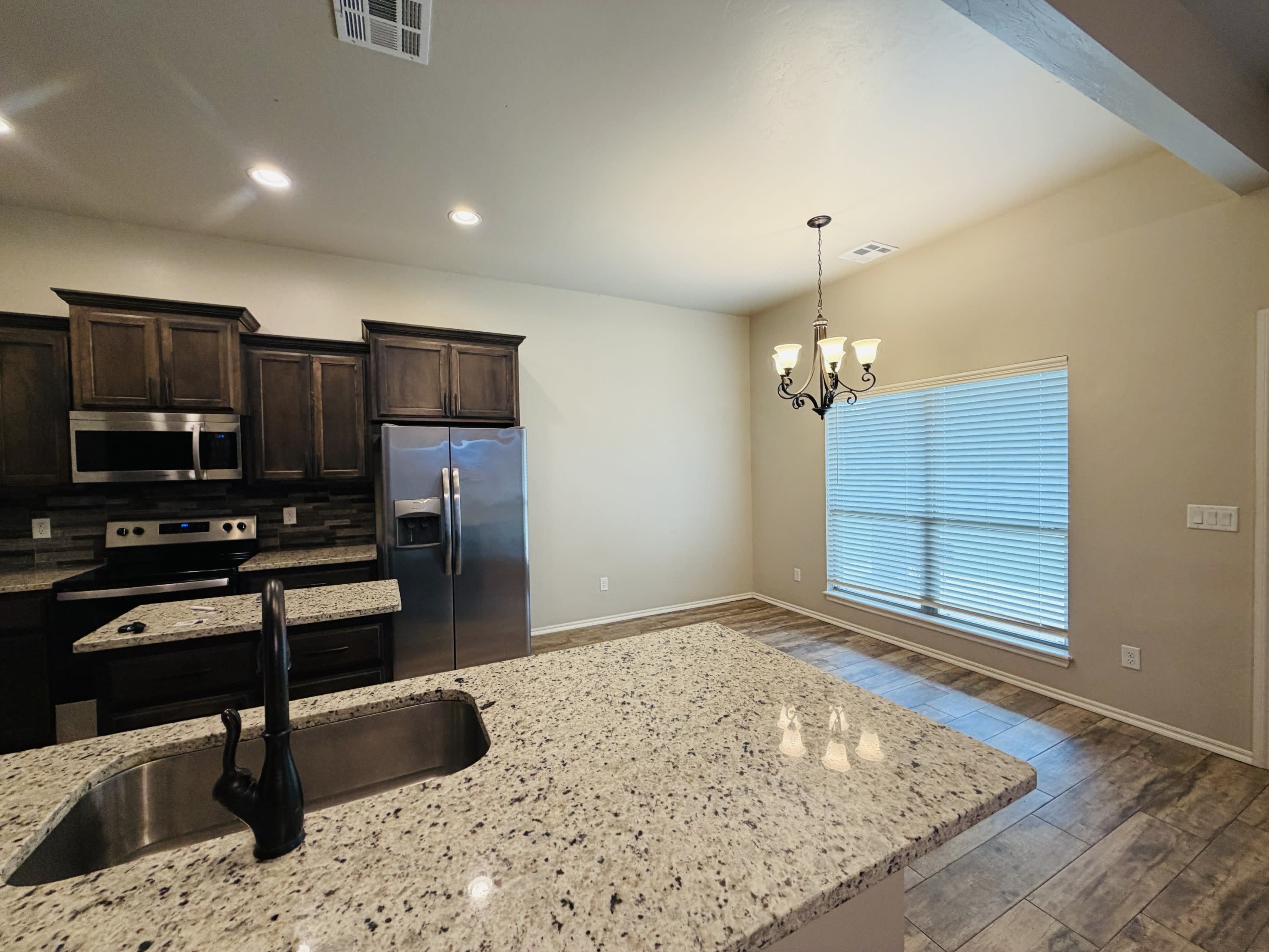 465 Maple Drive – photo 3