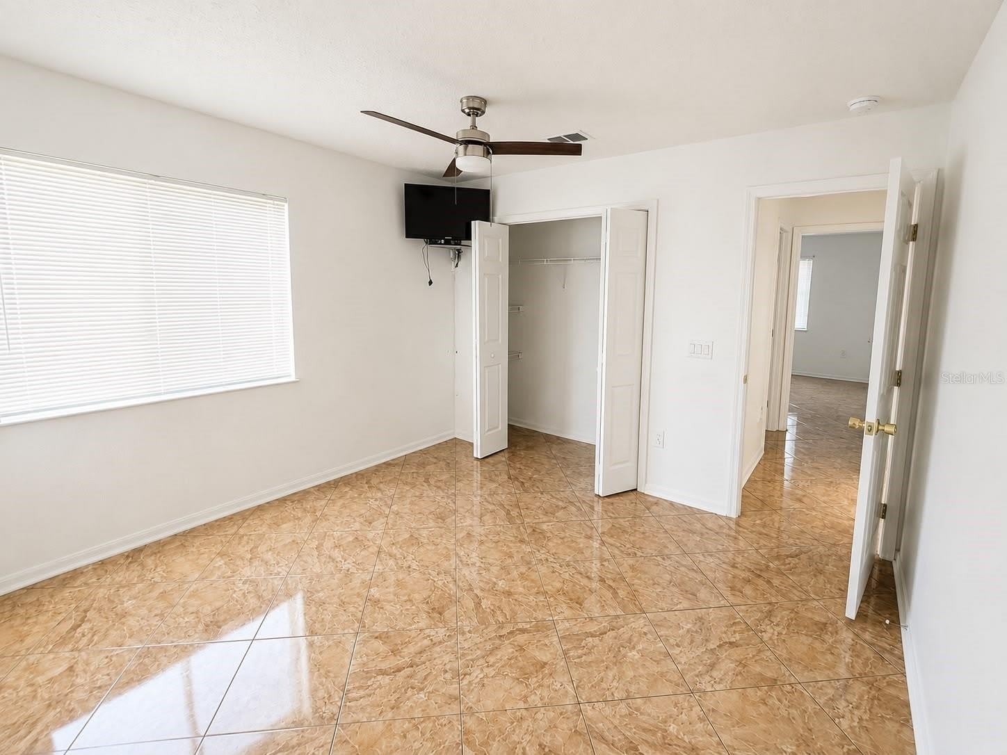 320 PARADISE WOODS Place – photo 4