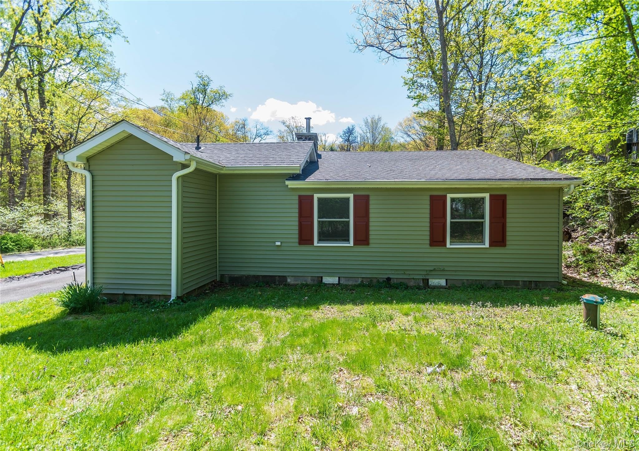 797 Forest Glen Road – photo 4