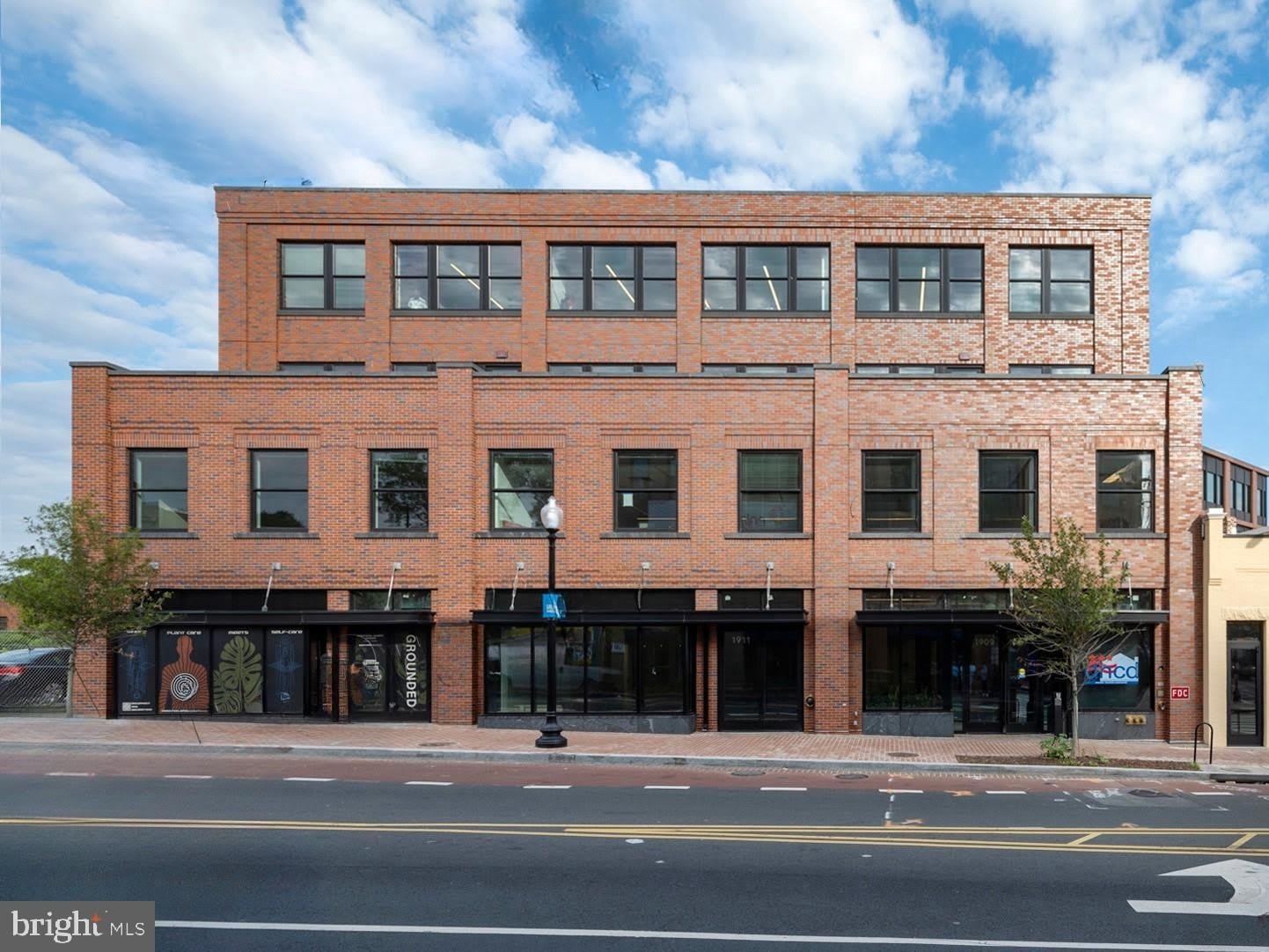 1909 MARTIN LUTHER KING JR Avenue SE – photo 1