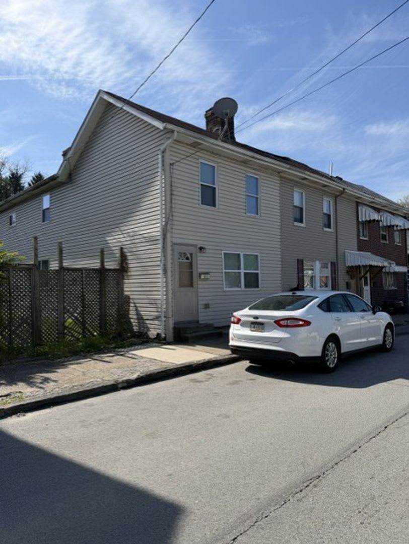 Town House – photo 3