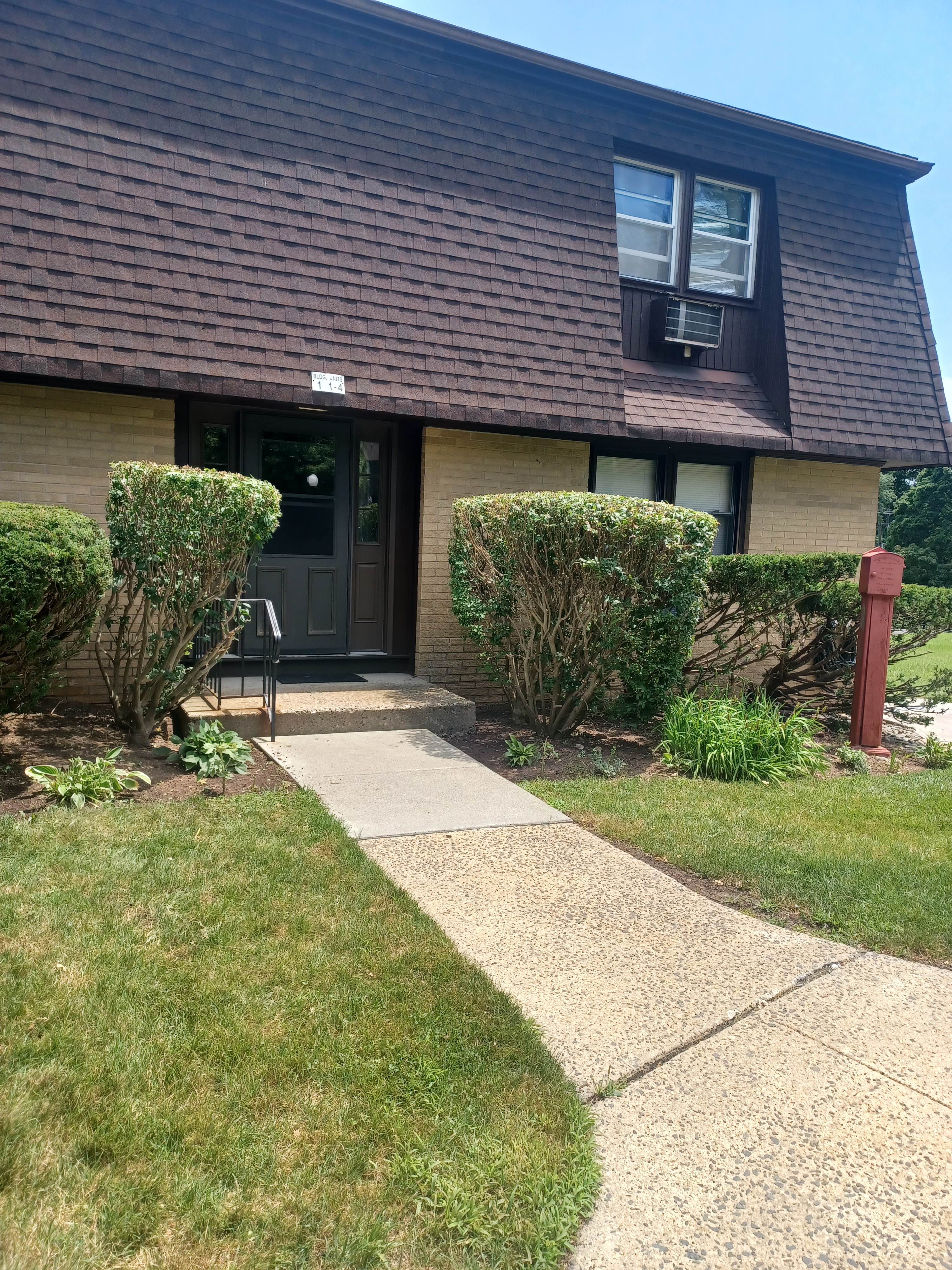 1 Germonds Village – photo 2