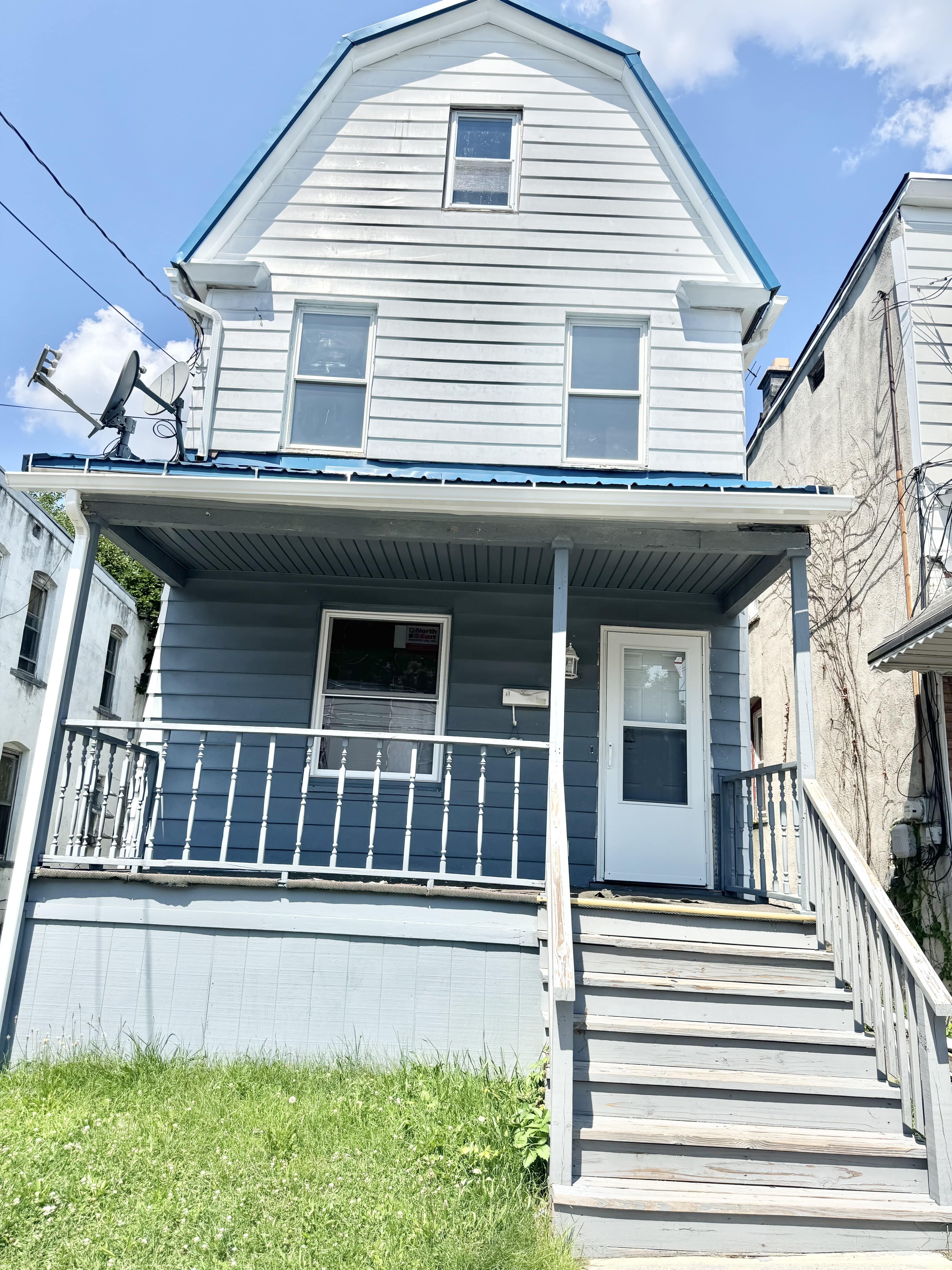 126 Poplar St – photo 2