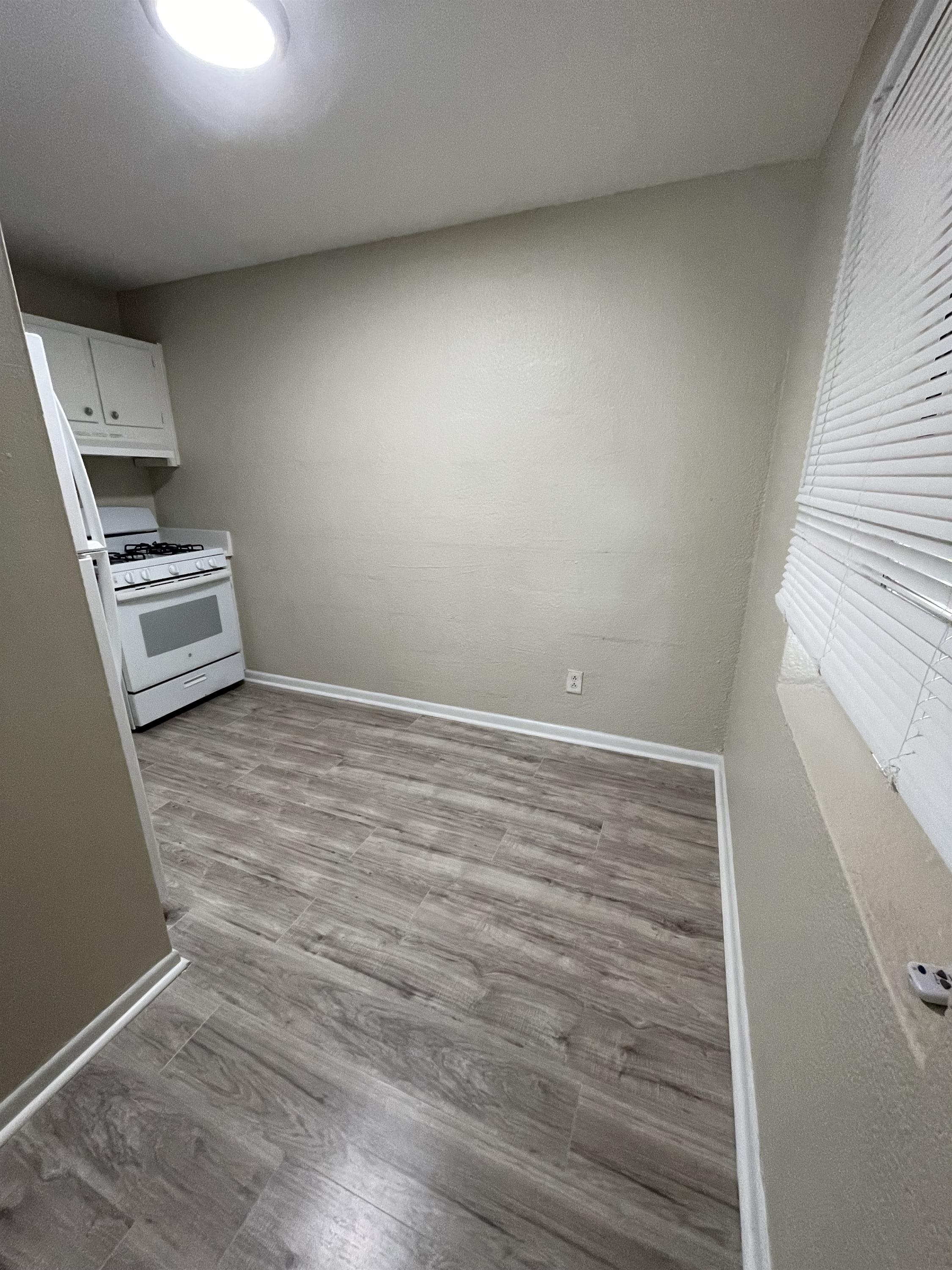 3512 Saint John Street-101 – photo 4