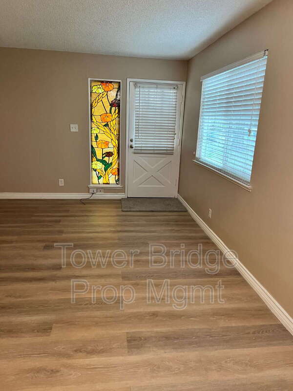 5146 Rhode Island Dr – photo 3