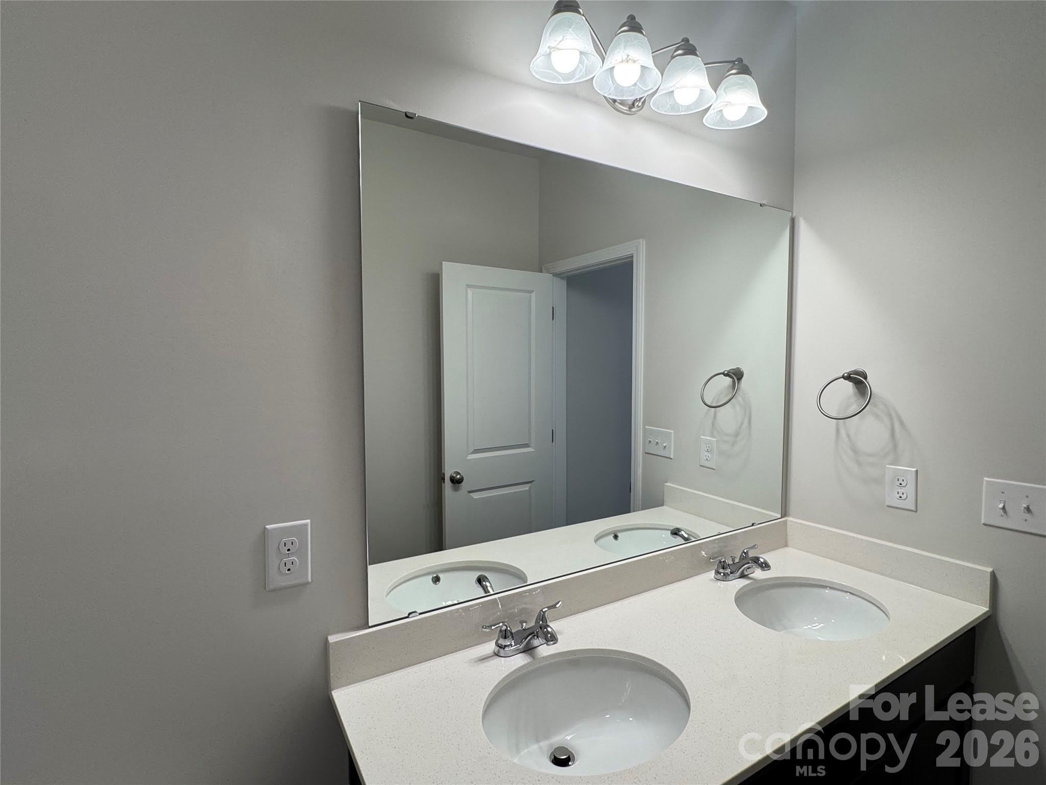 106 Titanium Drive – photo 3