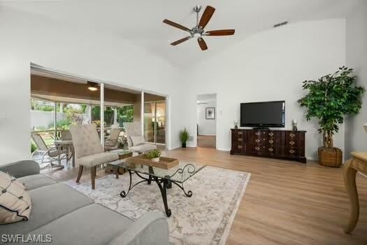 4878 EUROPA Dr – photo 4
