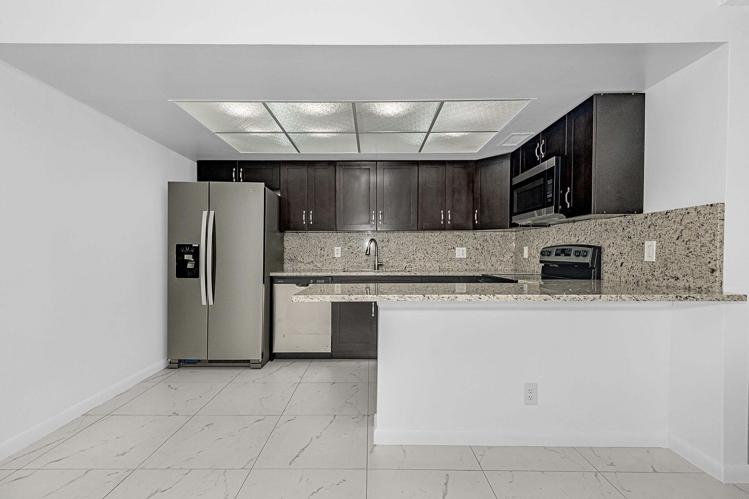 8706 W Sample Road – photo 3