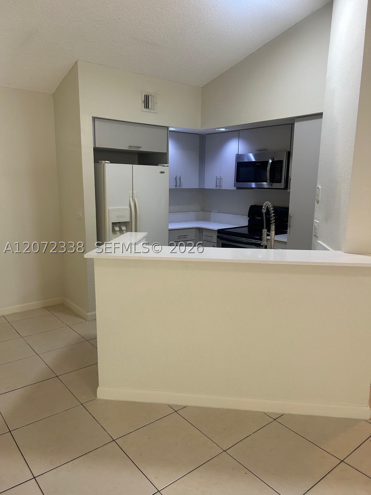 3480 Pinewalk Dr N – photo 3