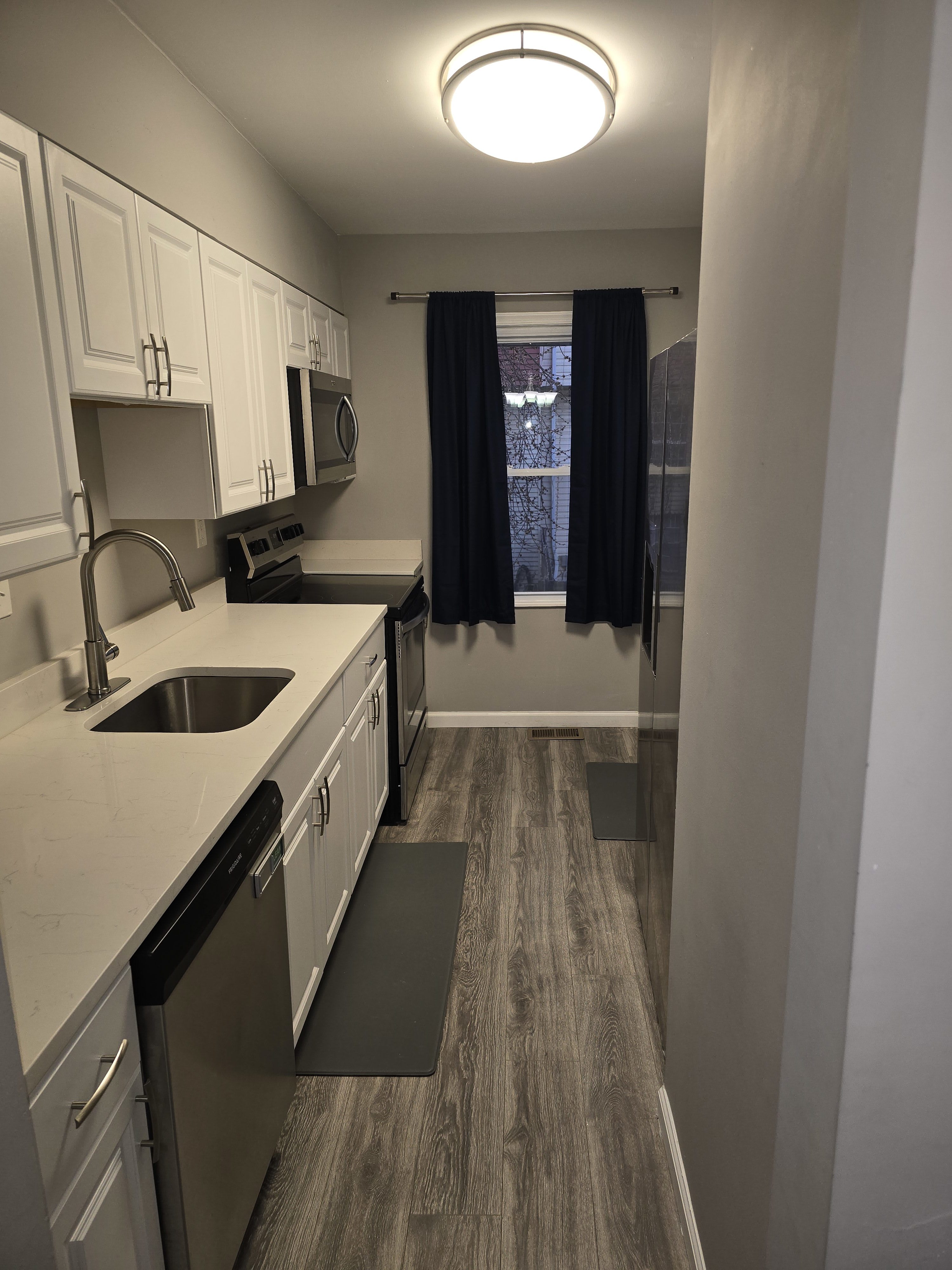1758 Brookside Dr – photo 1