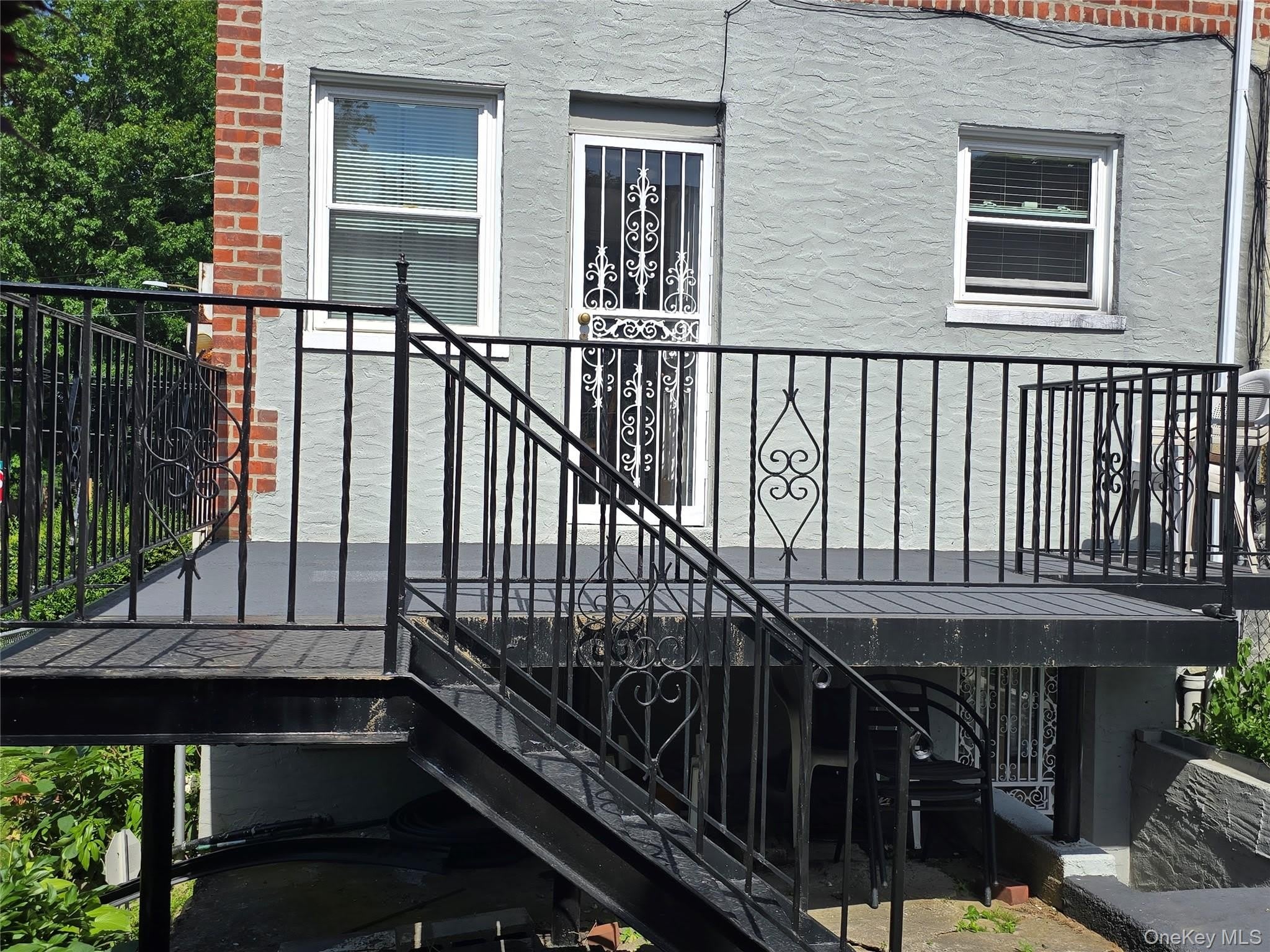 4055 Wickham Avenue – photo 5