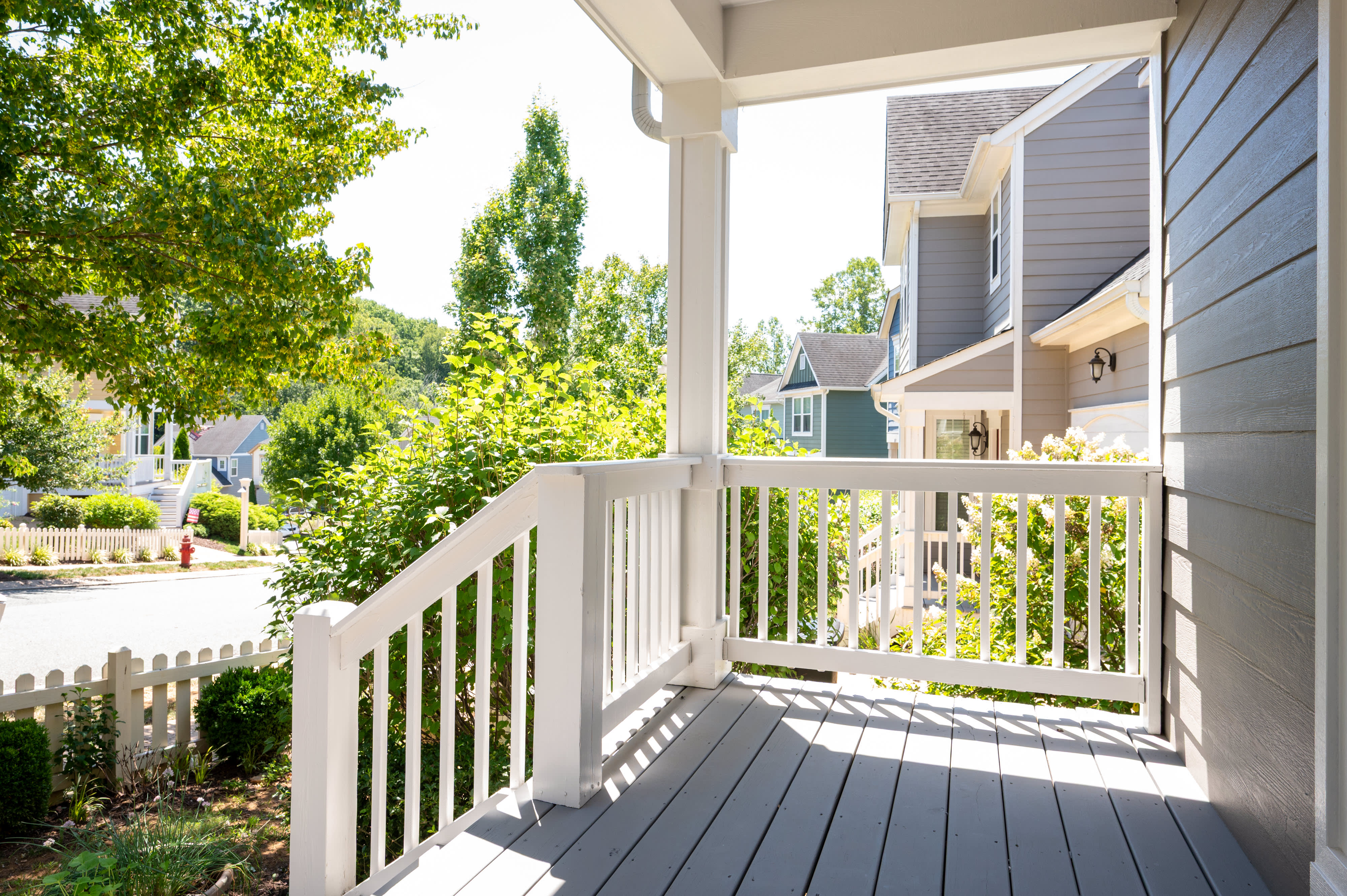243 Huntley Ave – photo 2