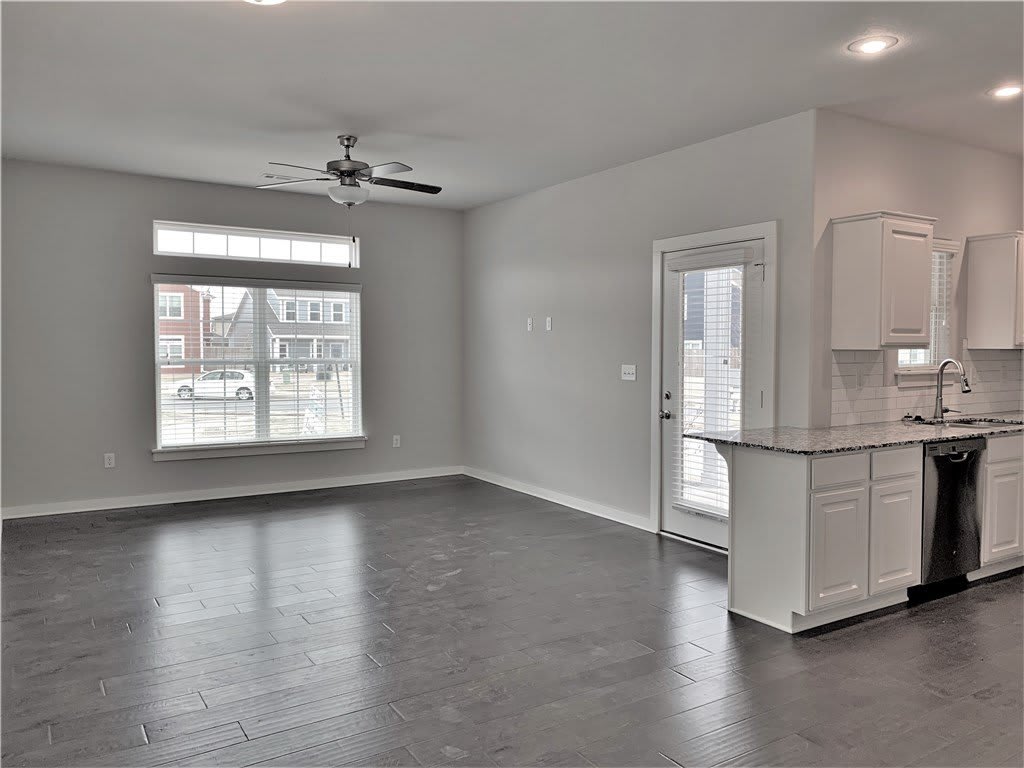 3901 SW Peachwood Drive – photo 2