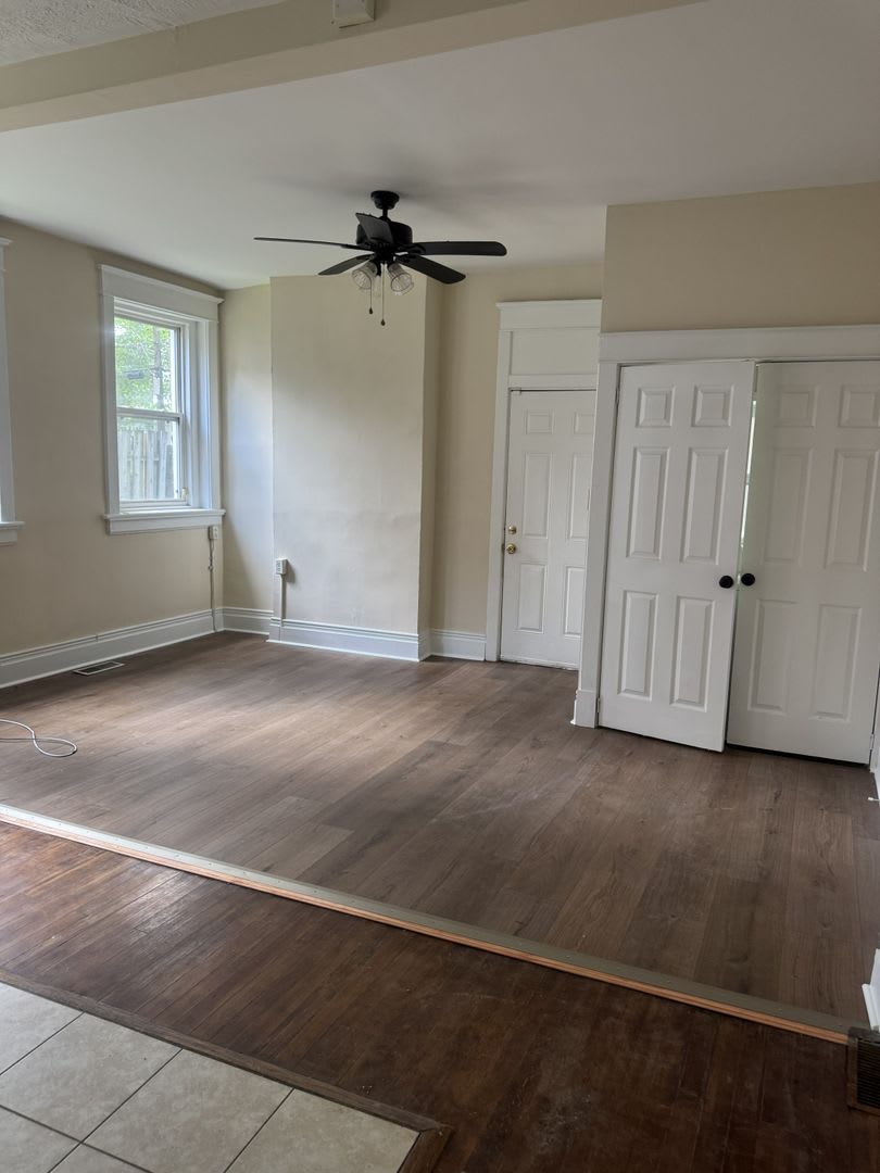 2422 Barton Ave – photo 4