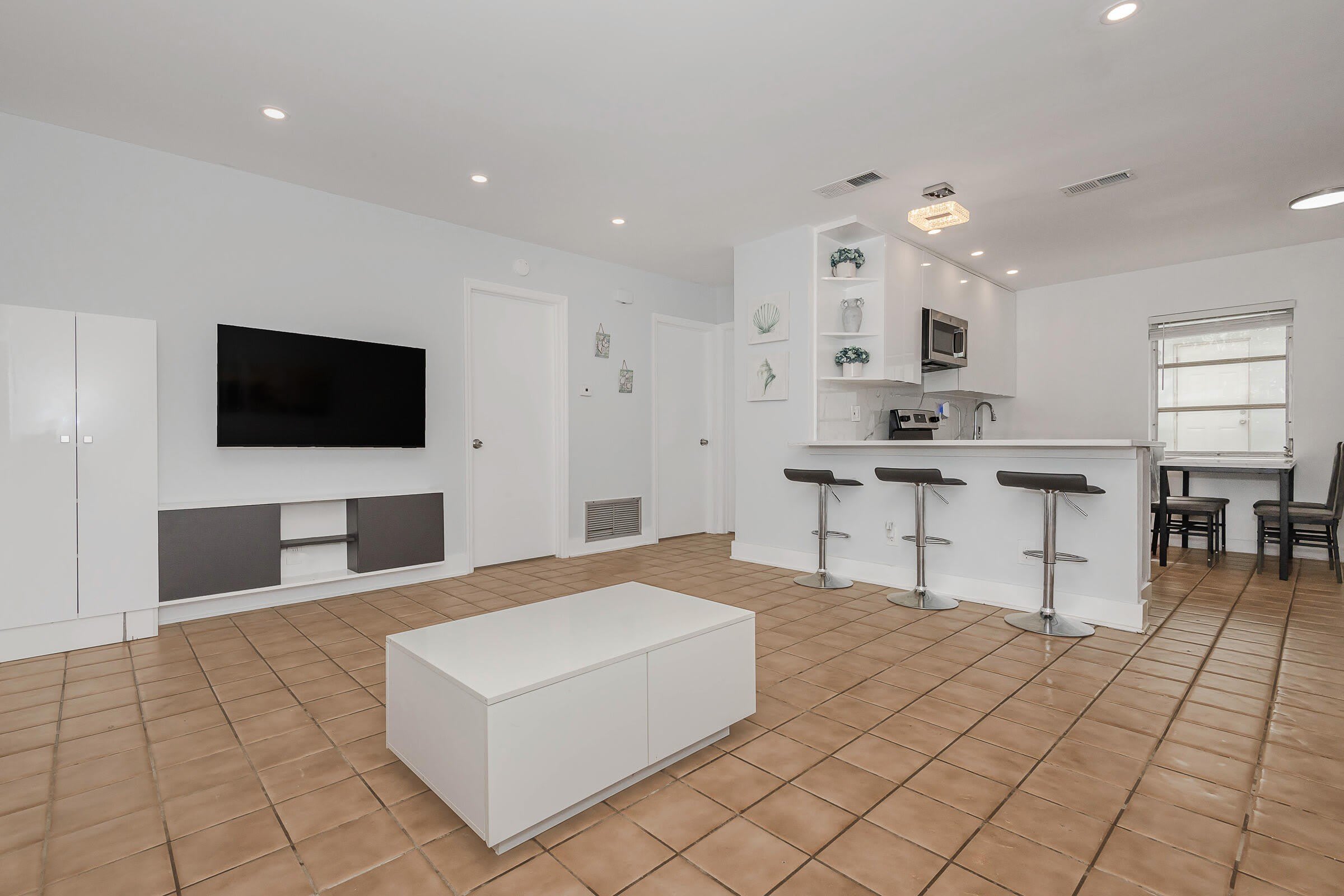 2275 Se 6Th Street – photo 4