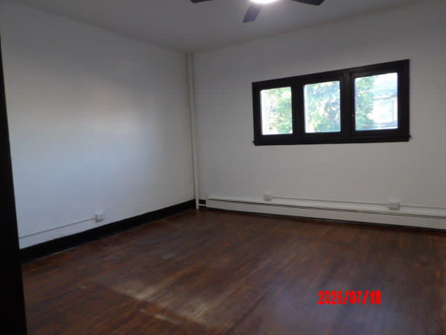 217 East 3rd Street – photo 2