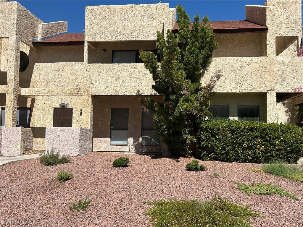 3937 S Torrey Pines Drive – photo 2