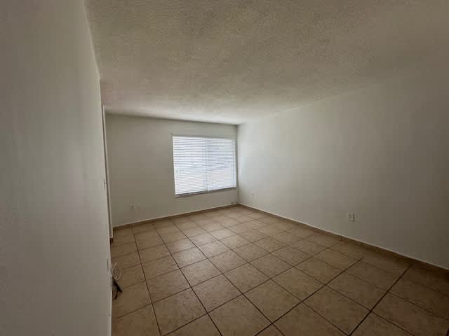 3525-3527 Southwest 25th Terrace – photo 3