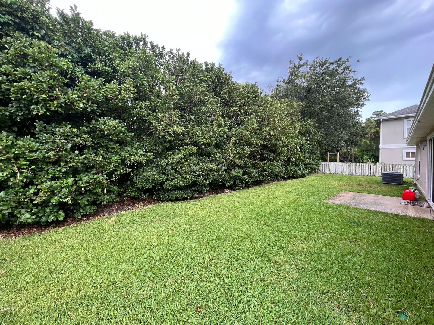 4 Bed 3 Bath Home Over 2 400 Sqft Near Jacksonville Beach Amenities Bonus Room Guarded Gate Pet Friendly – photo 4