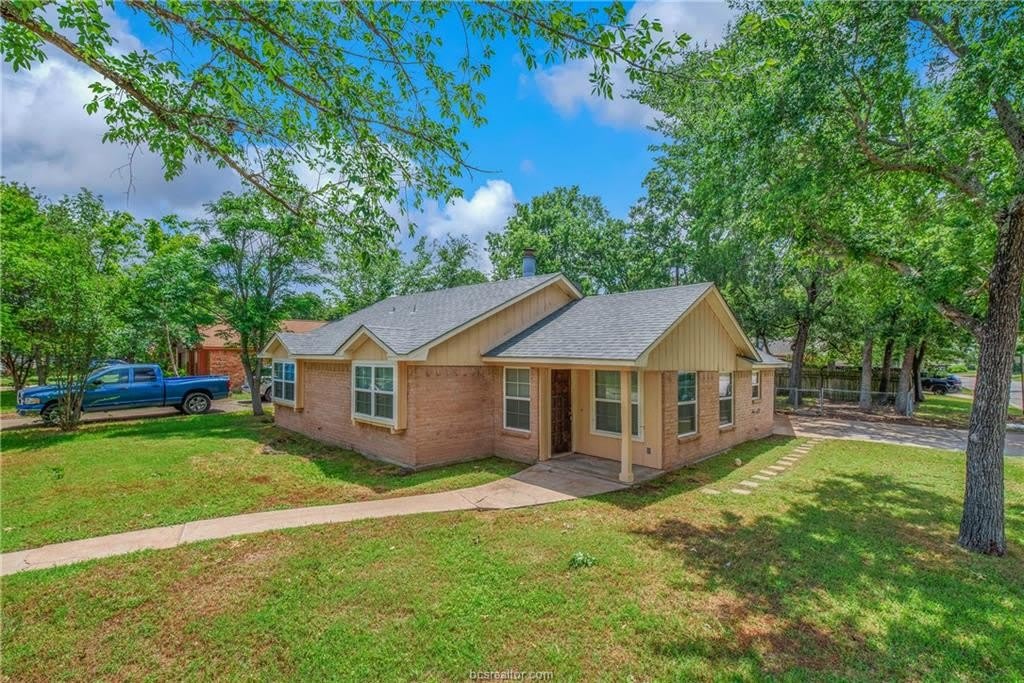 3100 Heatherwood Drive – photo 1
