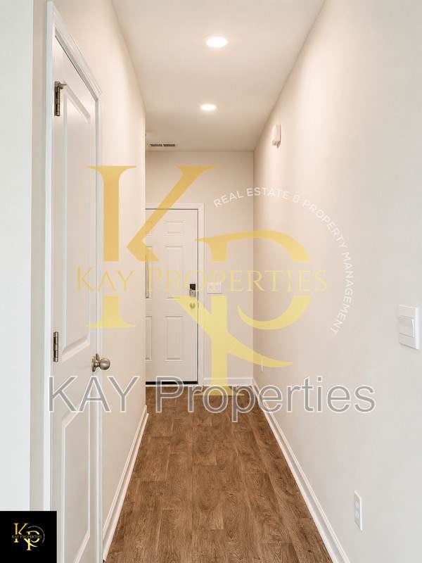 2840 Egert Dr – photo 4