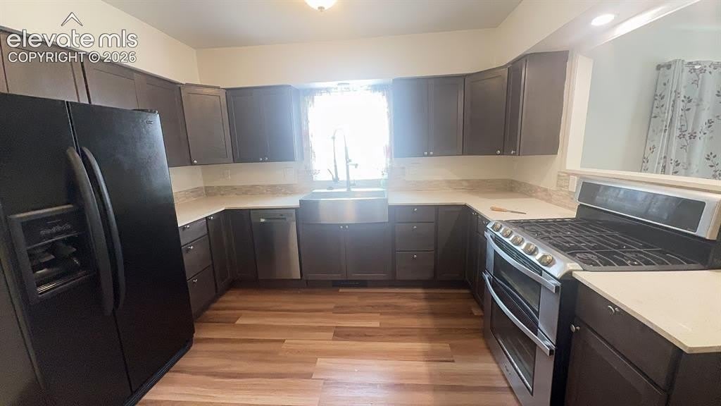 2014 S Corona Avenue – photo 3