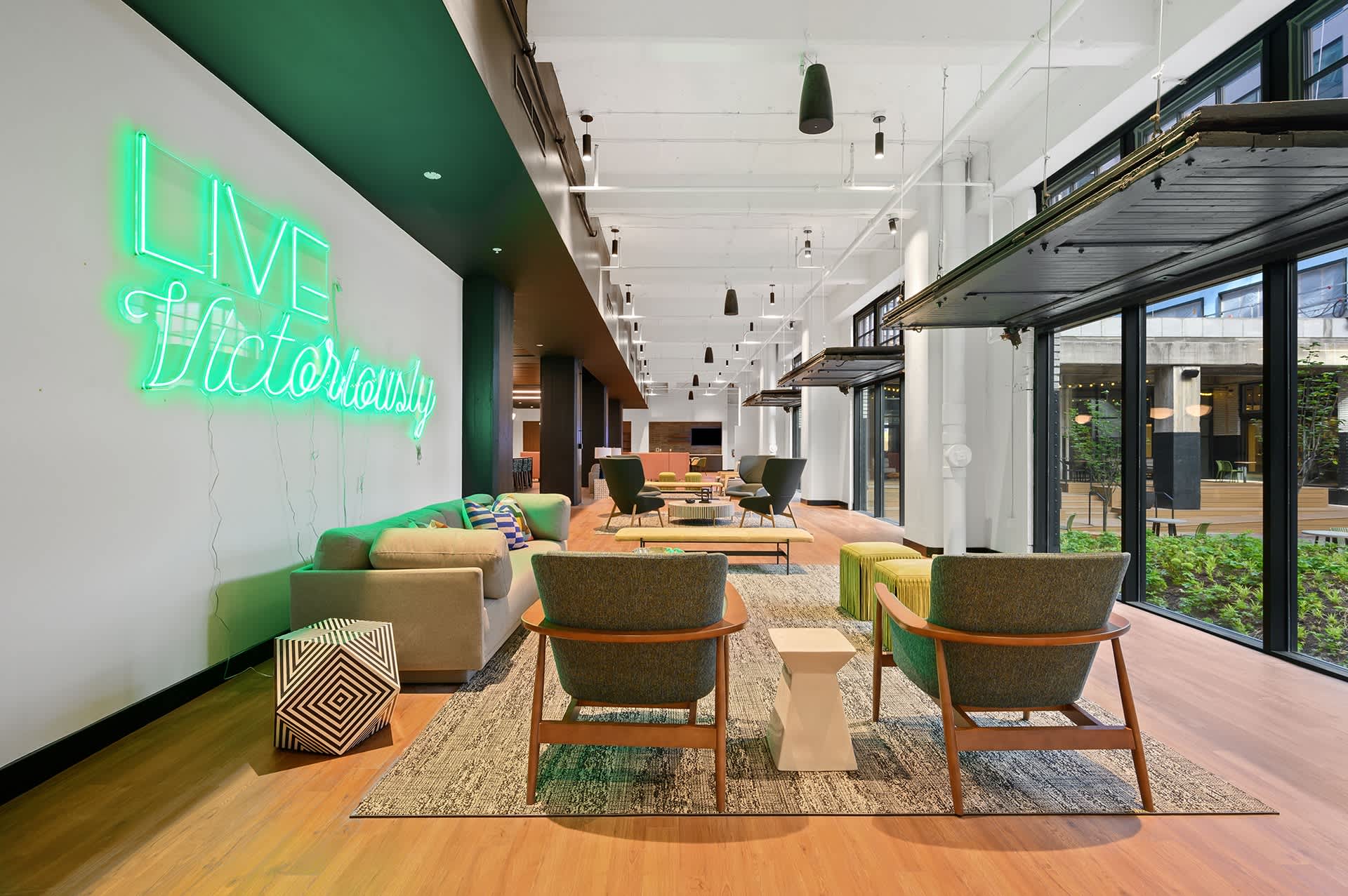 The Victor Luxury Apartments – photo 2